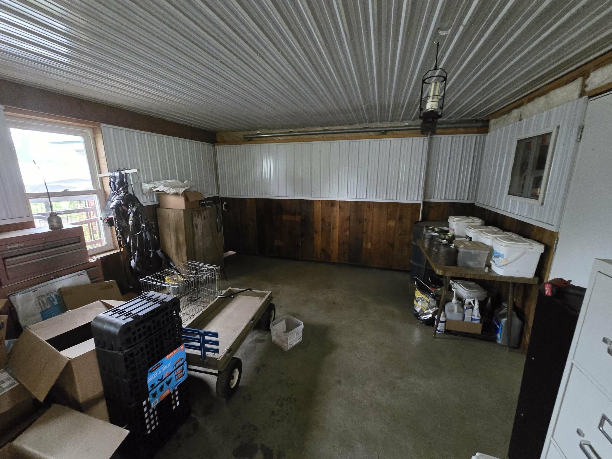 218851 Cardinal Lane Property Photo 12
