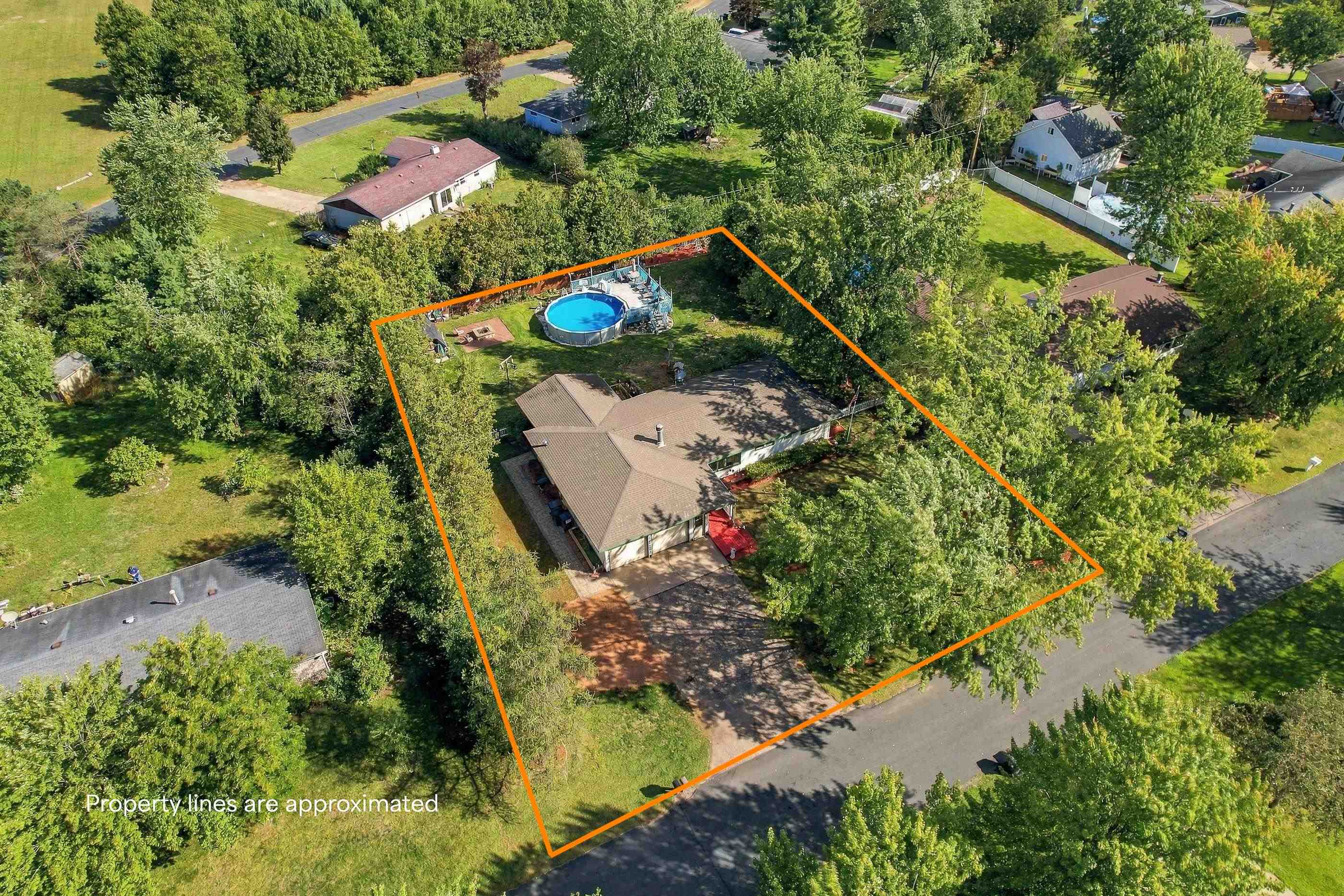5430 Oriole Lane Property Photo 3