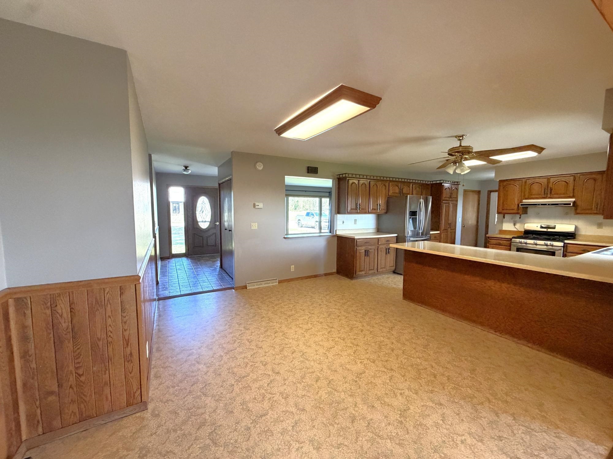 W8933 County Road B Property Photo 7