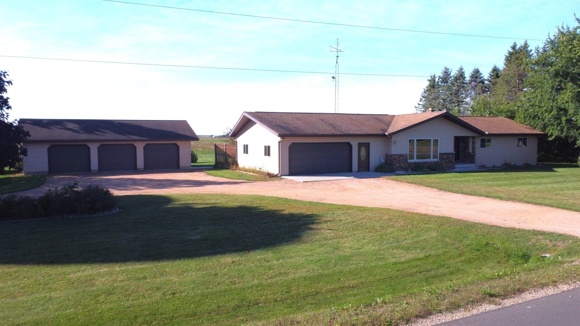 W8933 County Road B Property Photo 39