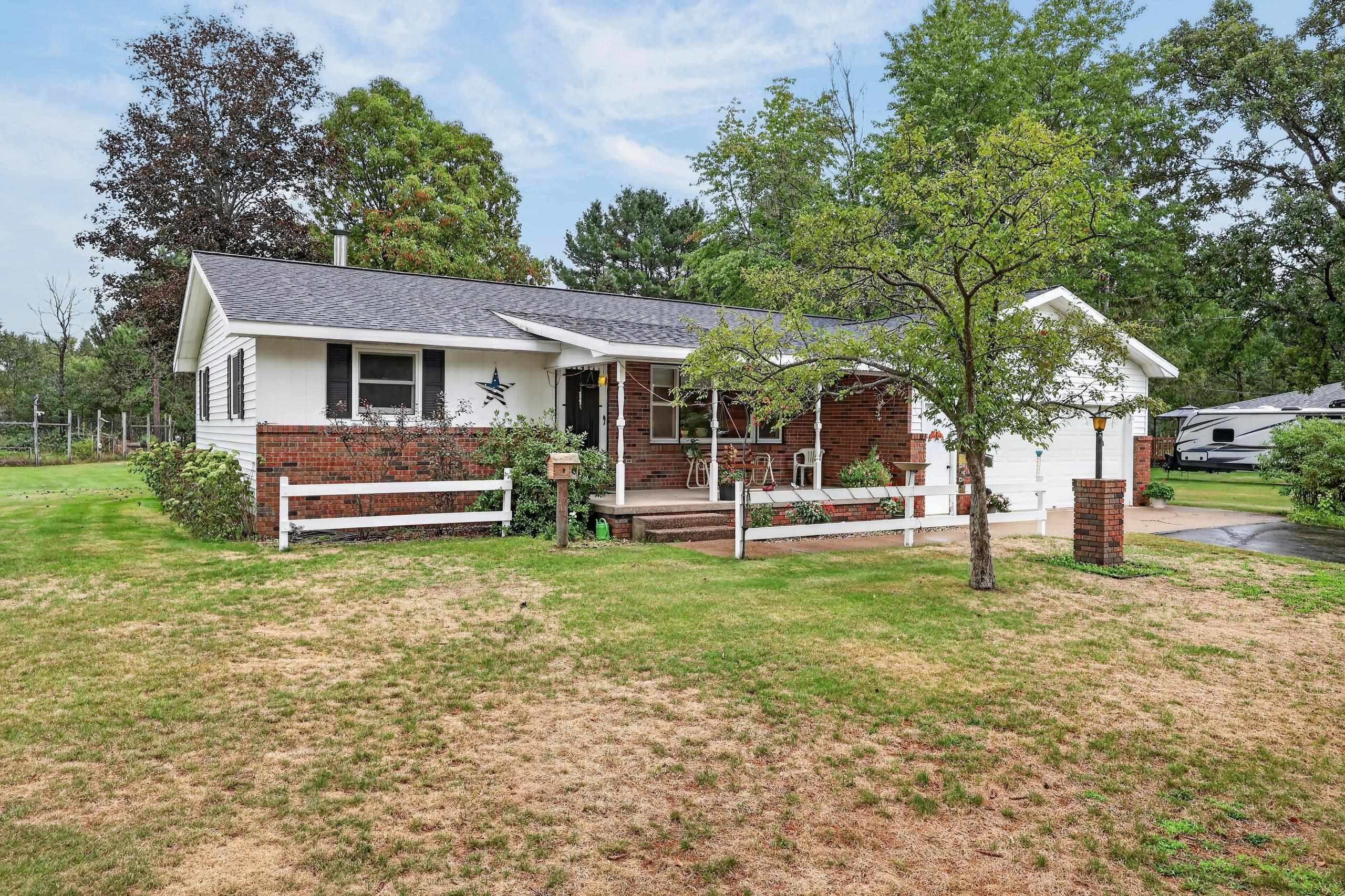 7651 Deer Lane Property Photo 2