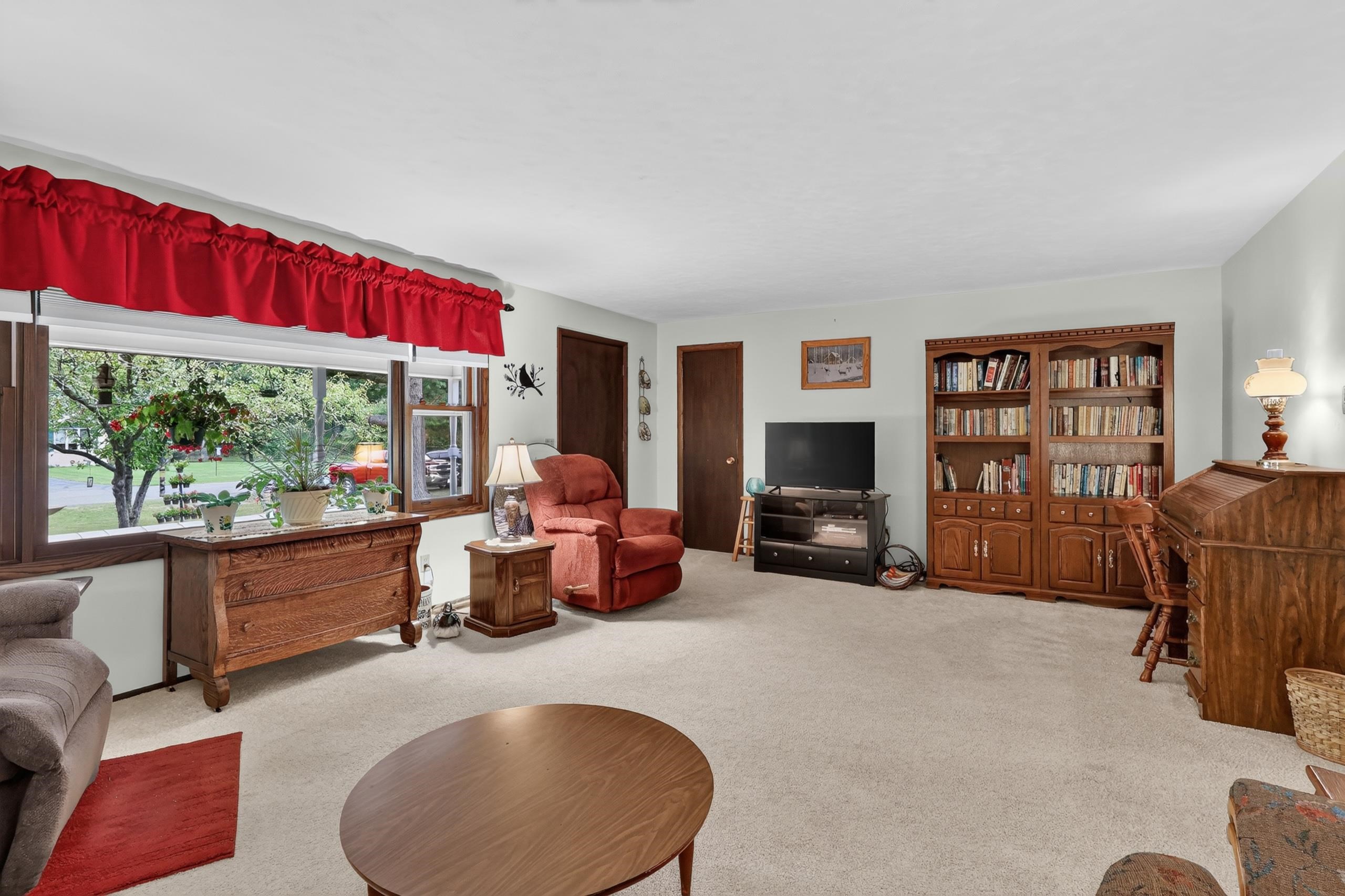 7651 Deer Lane Property Photo 12