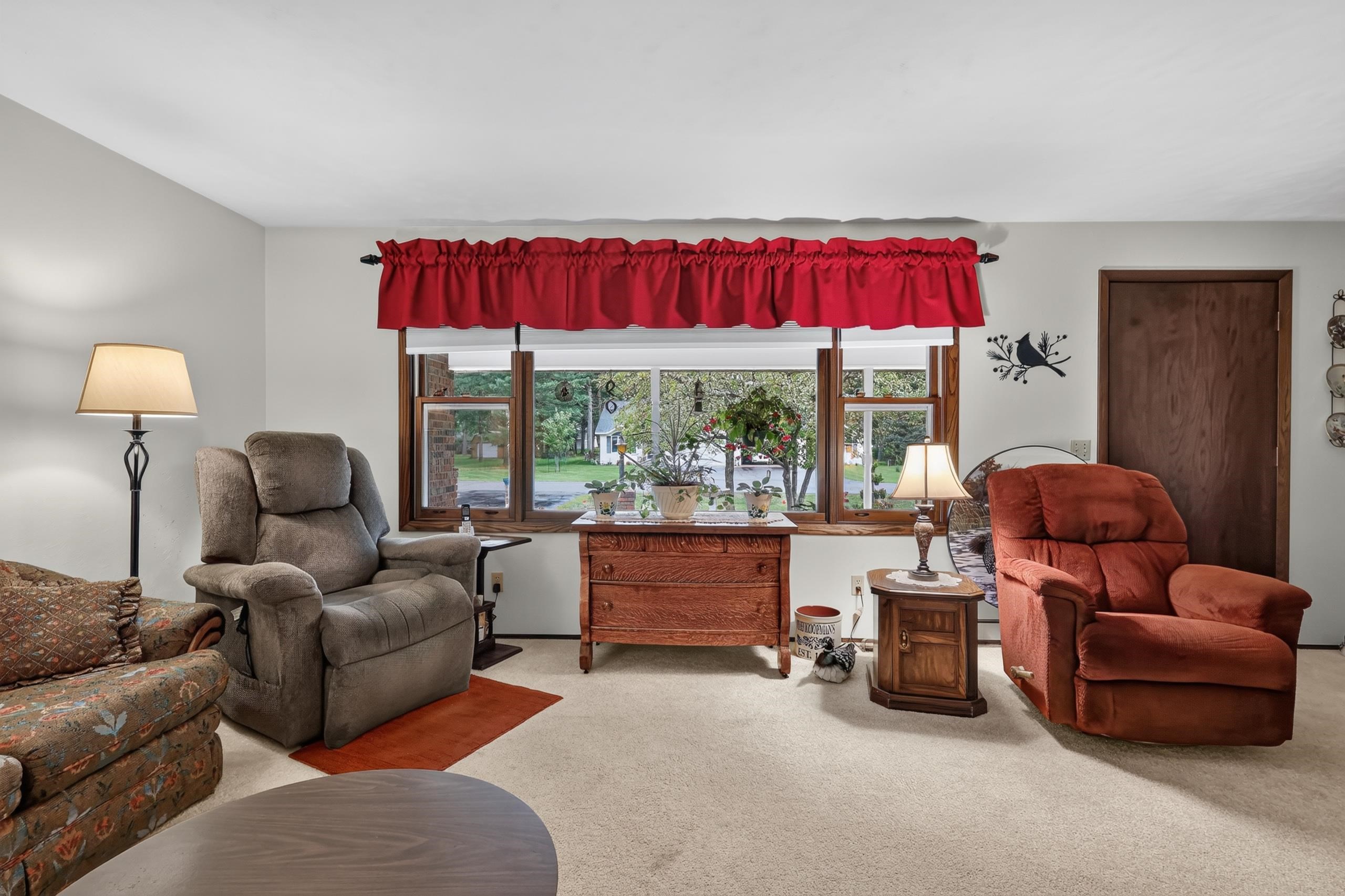 7651 Deer Lane Property Photo 14