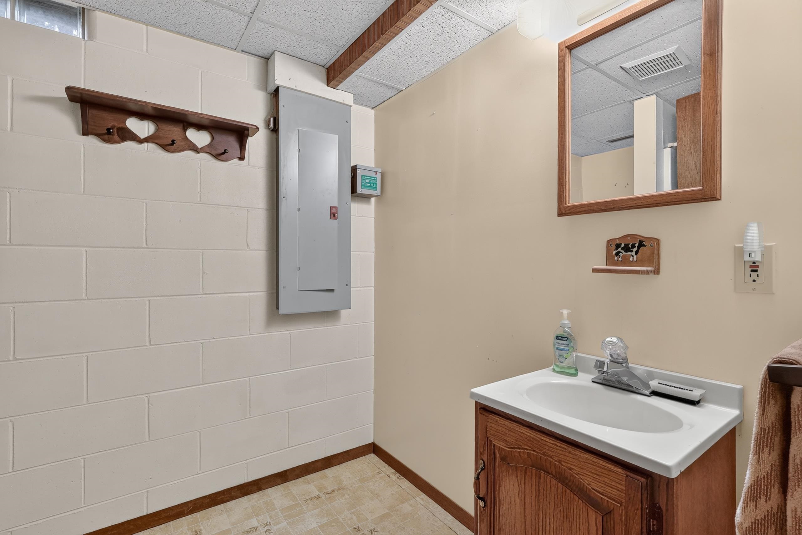 7651 Deer Lane Property Photo 29