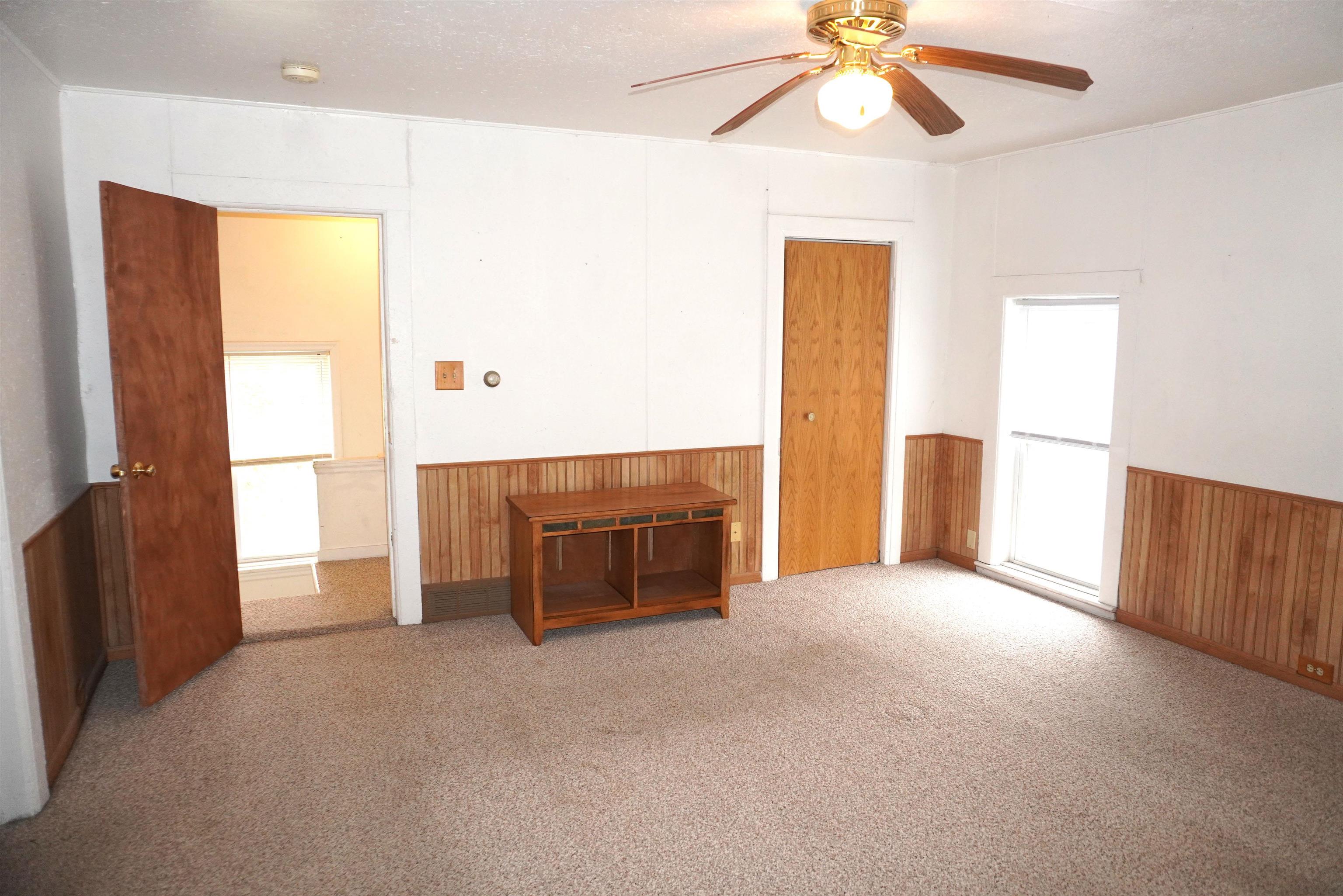 1605 E Main Street Property Photo 29