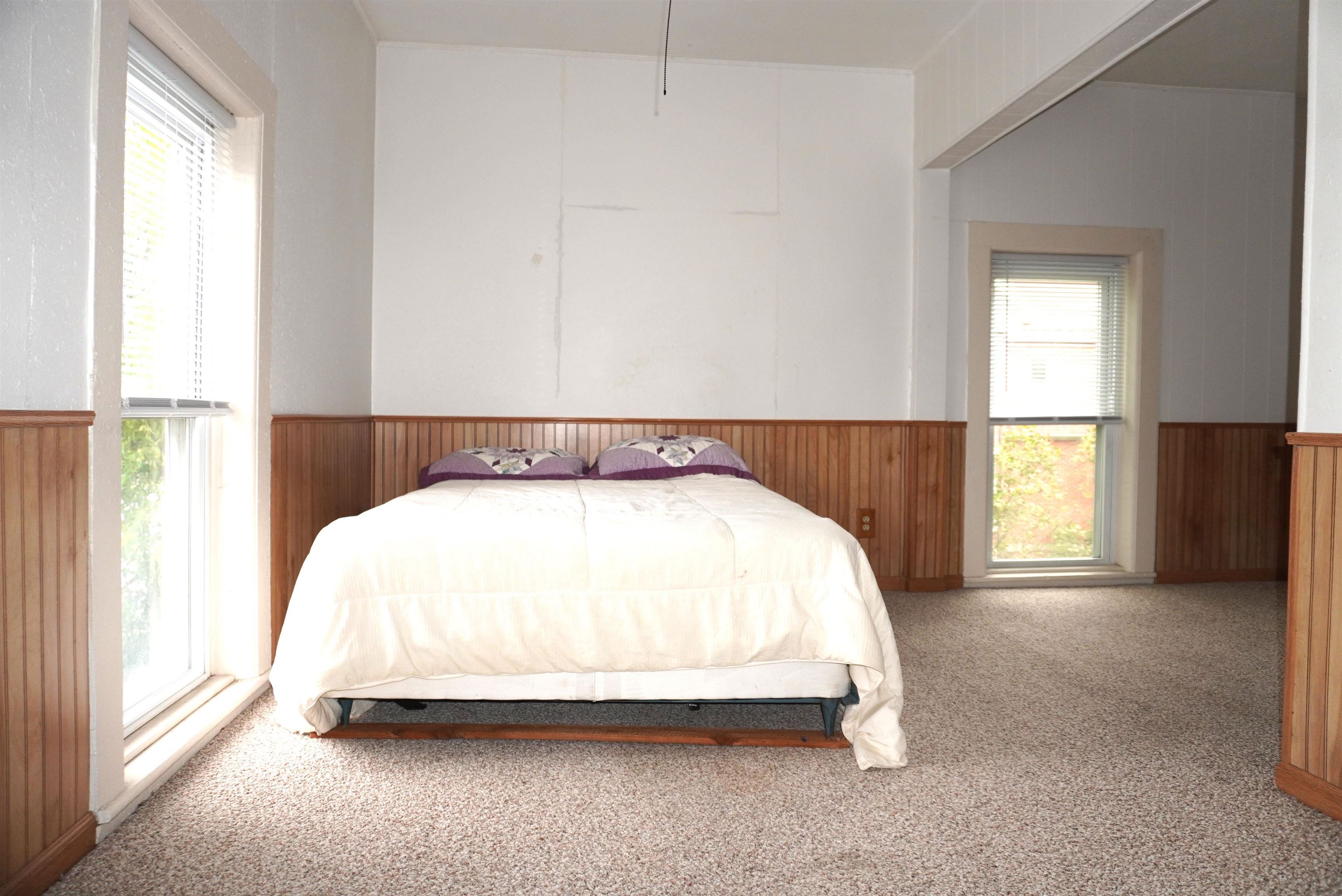 1605 E Main Street Property Photo 33