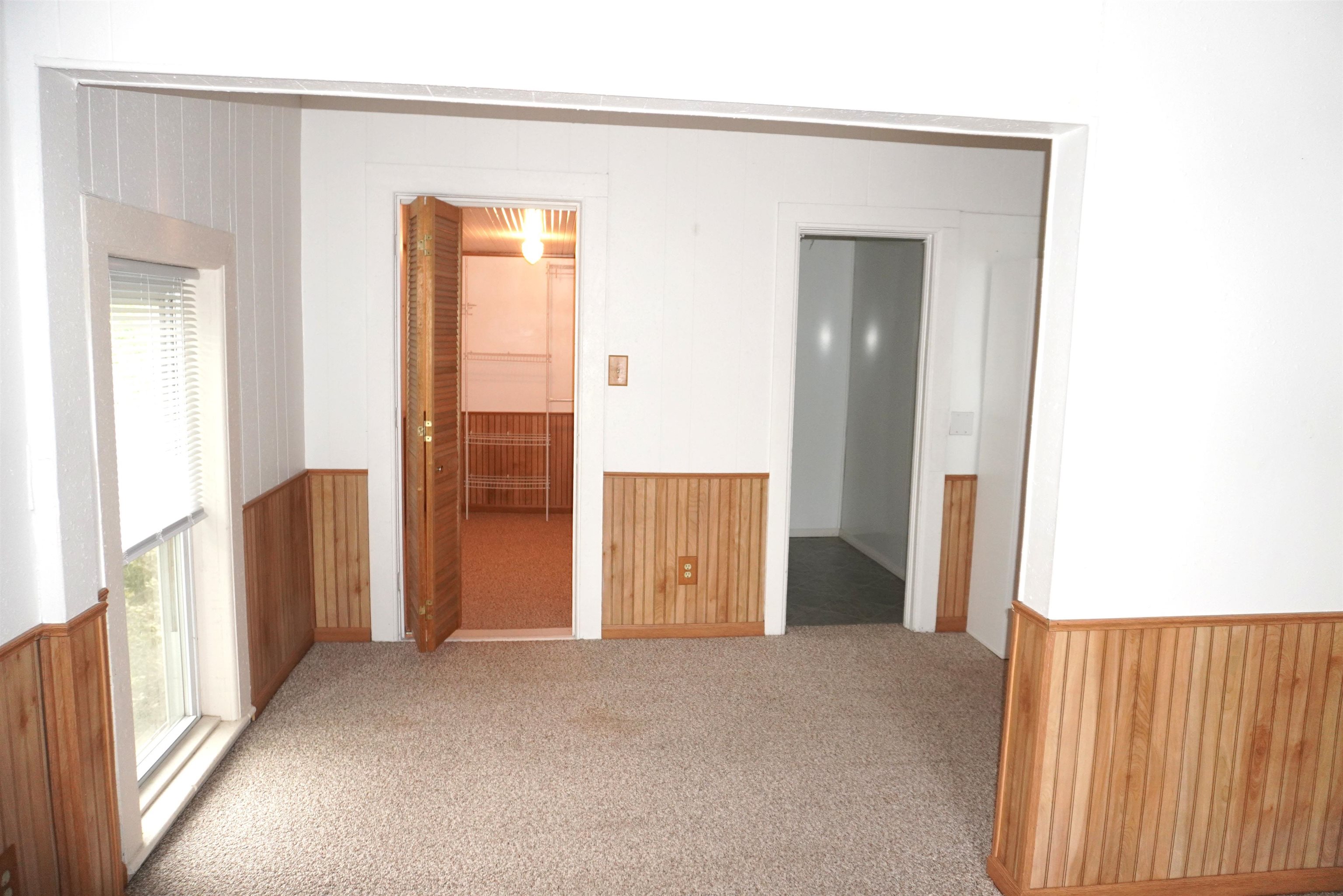 1605 E Main Street Property Photo 36