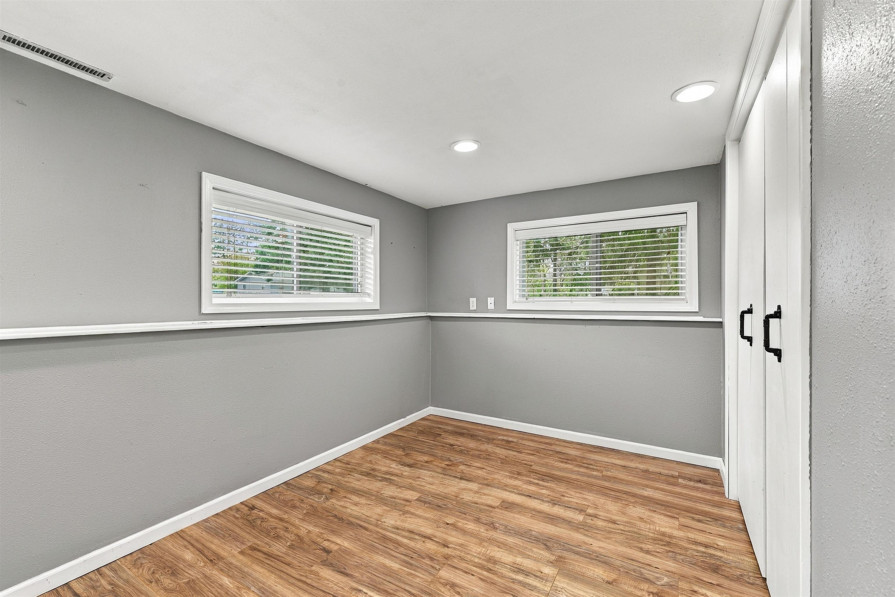 8331 Cedar Lane Property Photo 29
