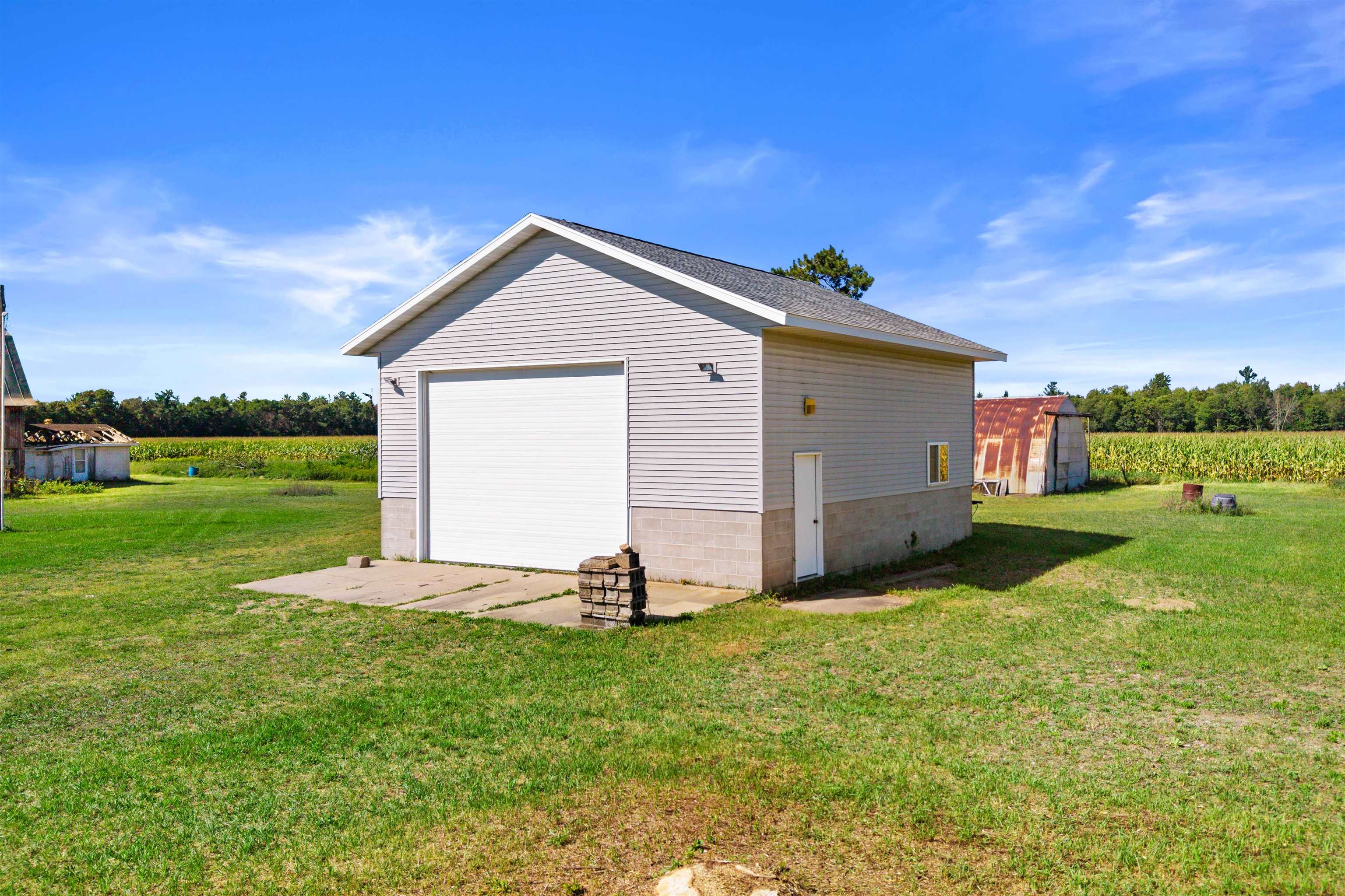 10741 Grant Street Property Photo 17