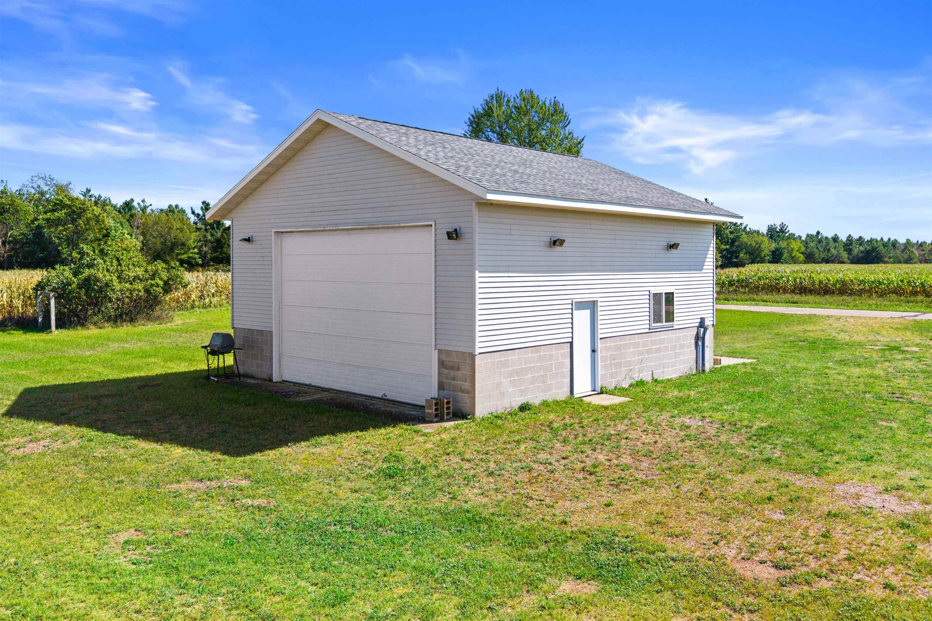 10741 Grant Street Property Photo 22