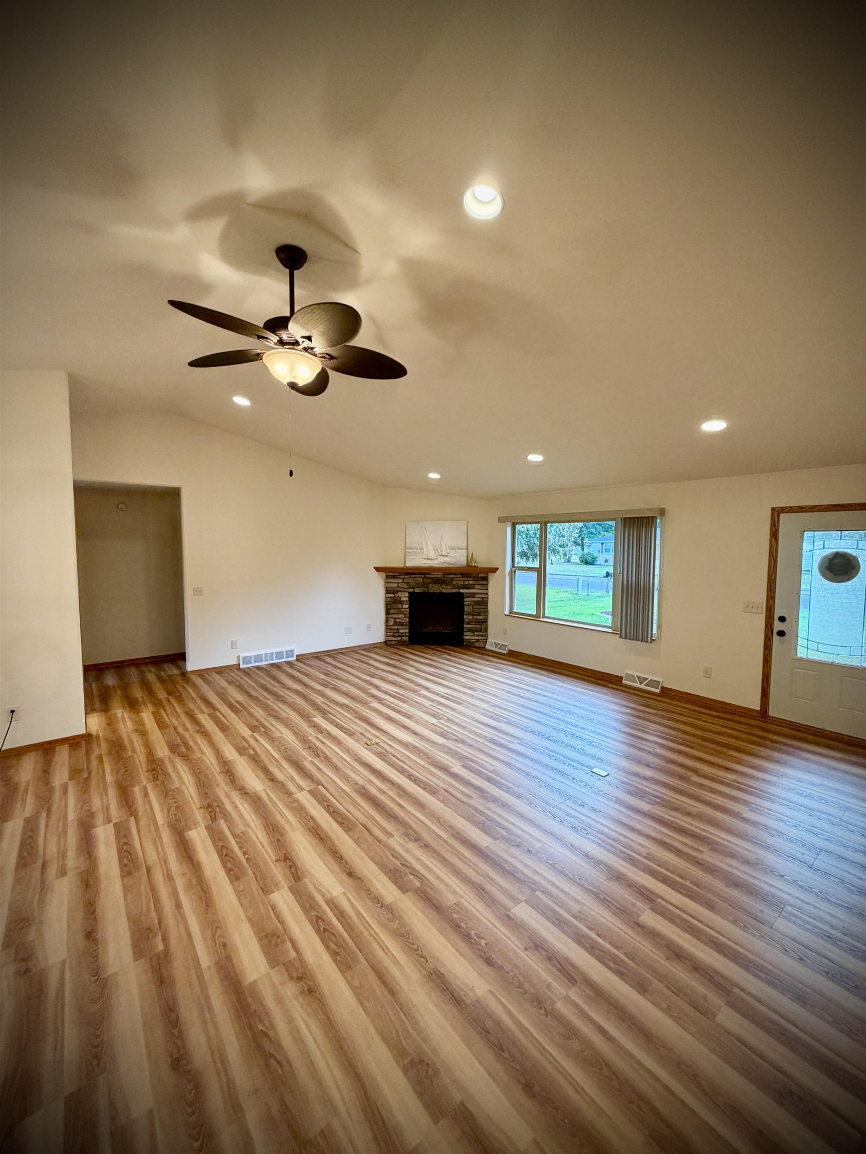 306 Birch Street Property Photo 7
