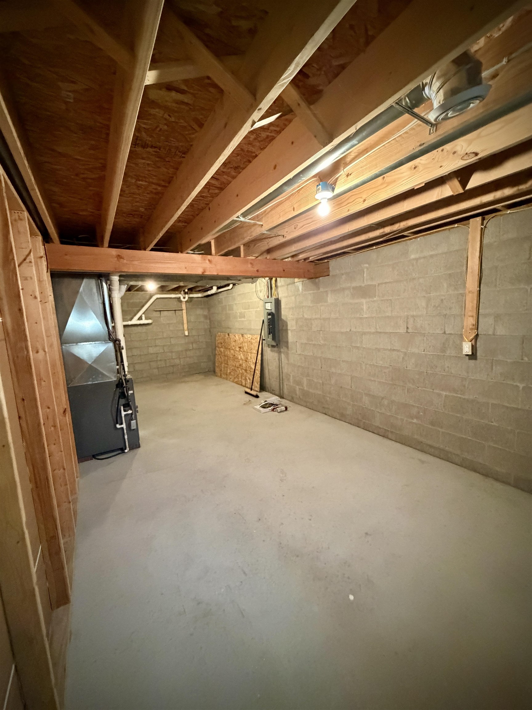 306 Birch Street Property Photo 15