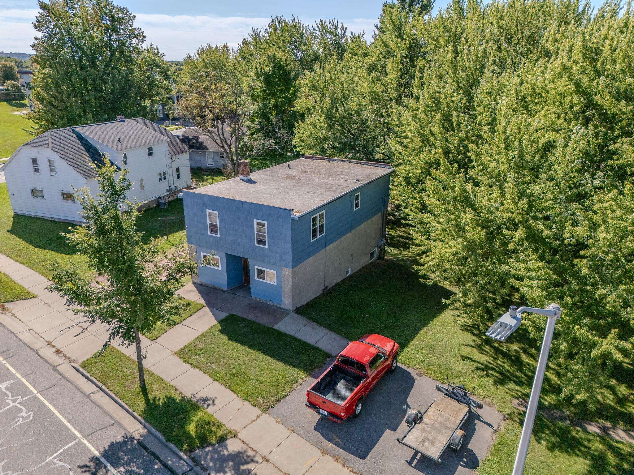 1708 Merrill Avenue Property Photo 2