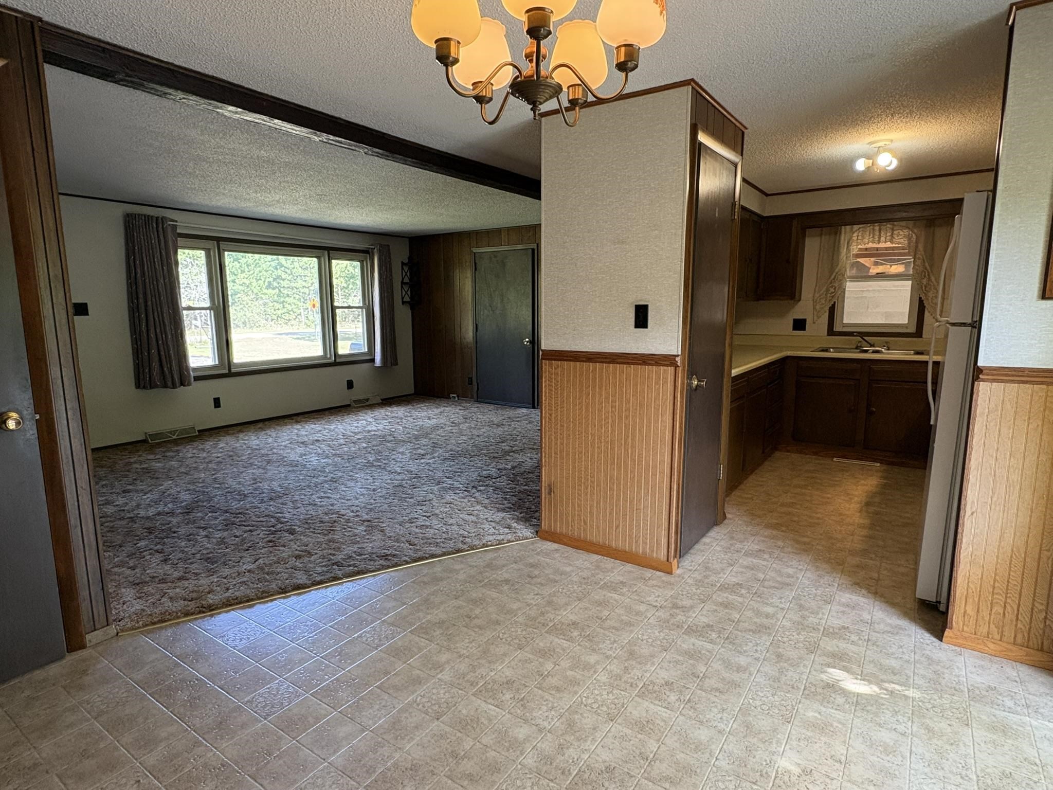 4555 Lynn Hill Road Property Photo 12