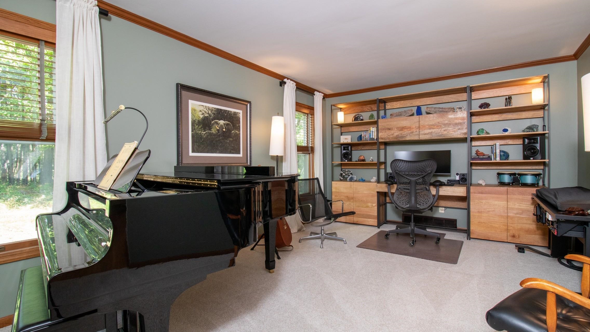 223190 Barberry Court Property Photo 8