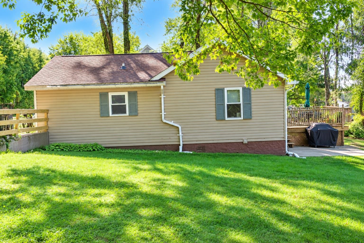 1502 Milwaukee Avenue Property Photo 3