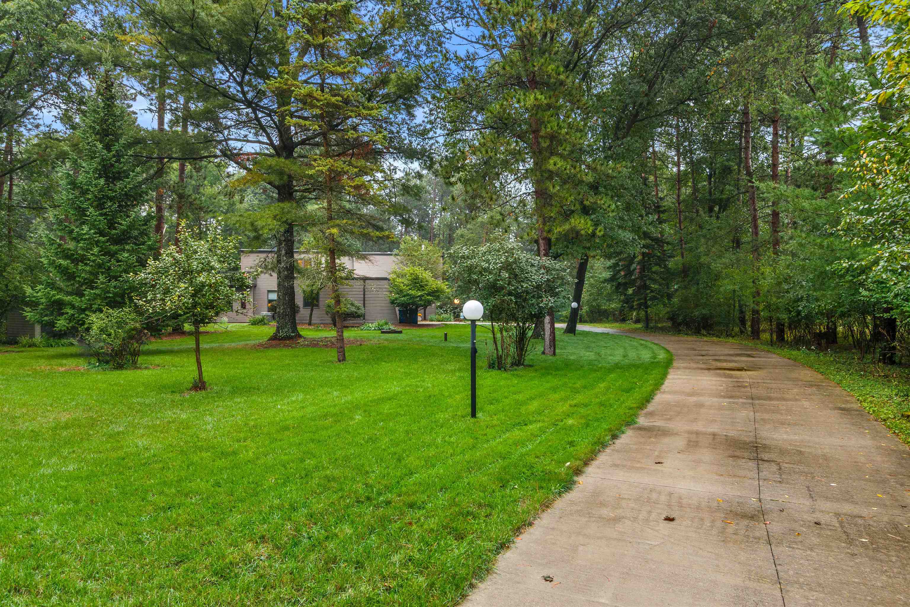 4903 Barbaras Lane Property Photo 49