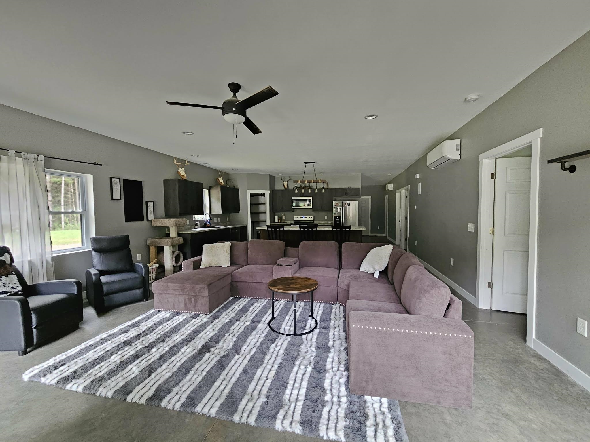 8135 Robin Road Property Photo 6