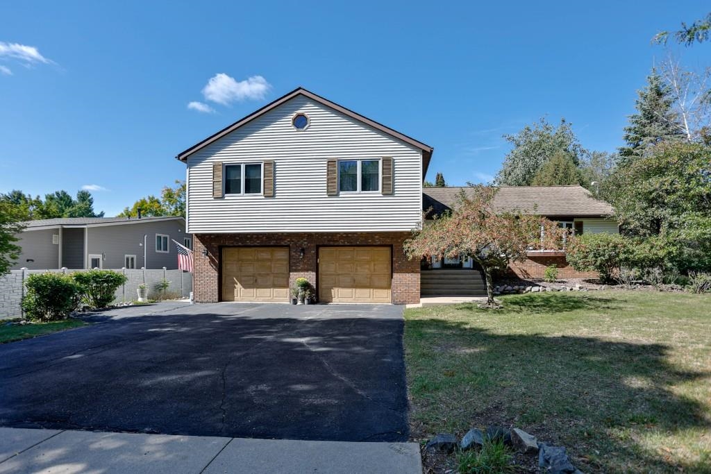 3906 Pine Cone Lane Property Photo 1
