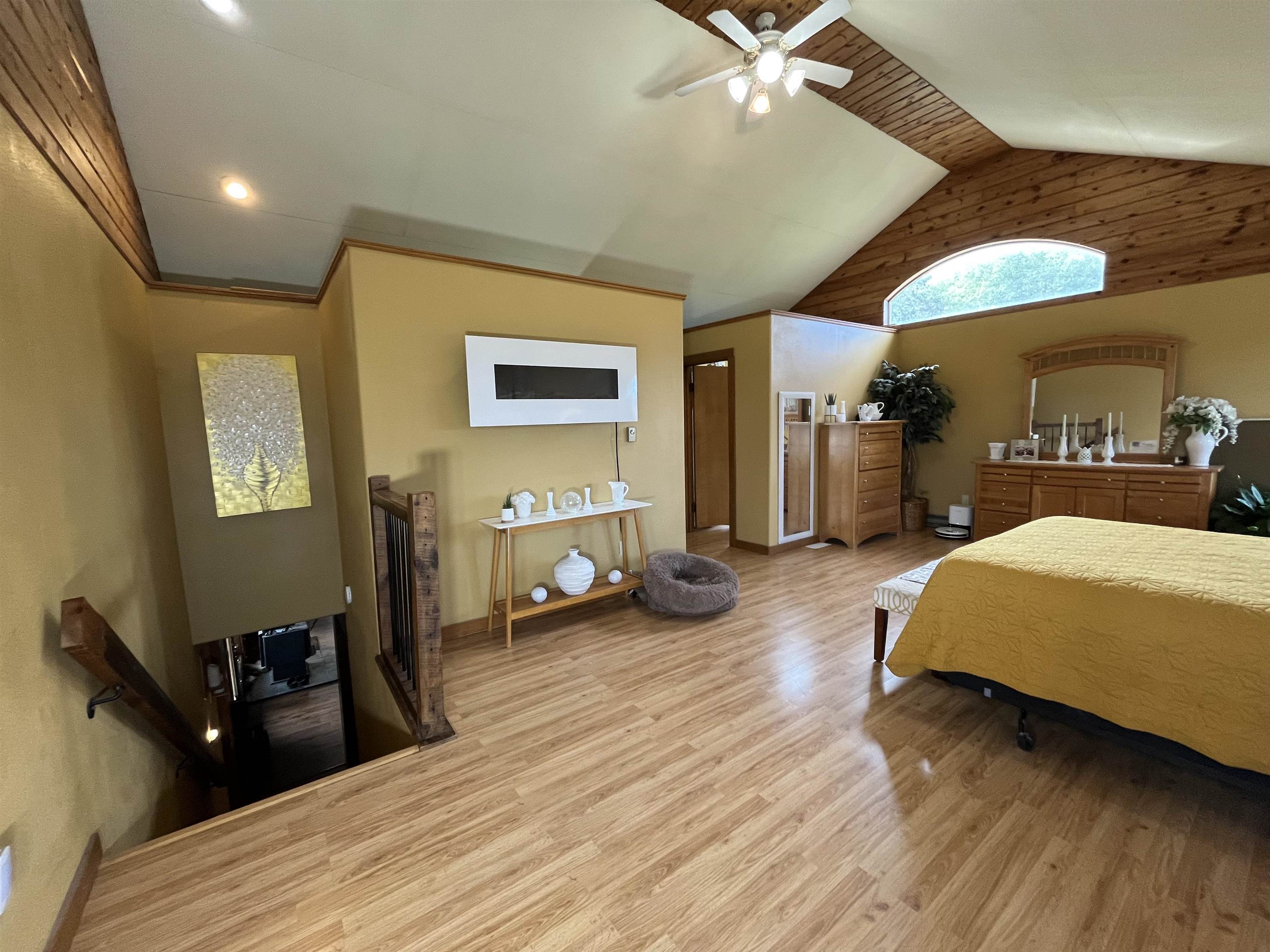 4912 Cranberry Road Property Photo 2