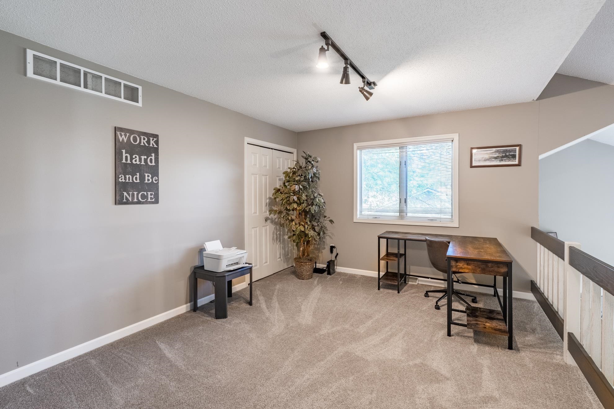 150057 Peregrine Way Property Photo 31