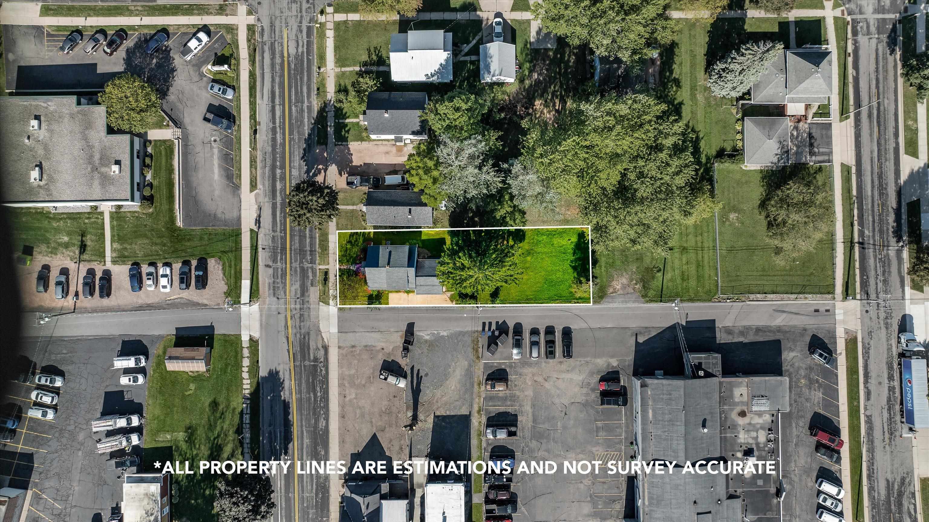 109 W Doege Street Property Photo 38