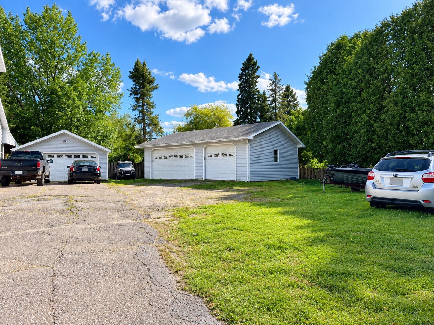 917 Maple Street Property Photo 4