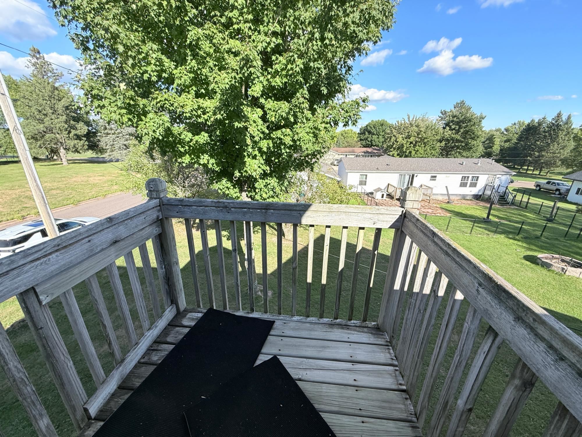 917 Maple Street Property Photo 24