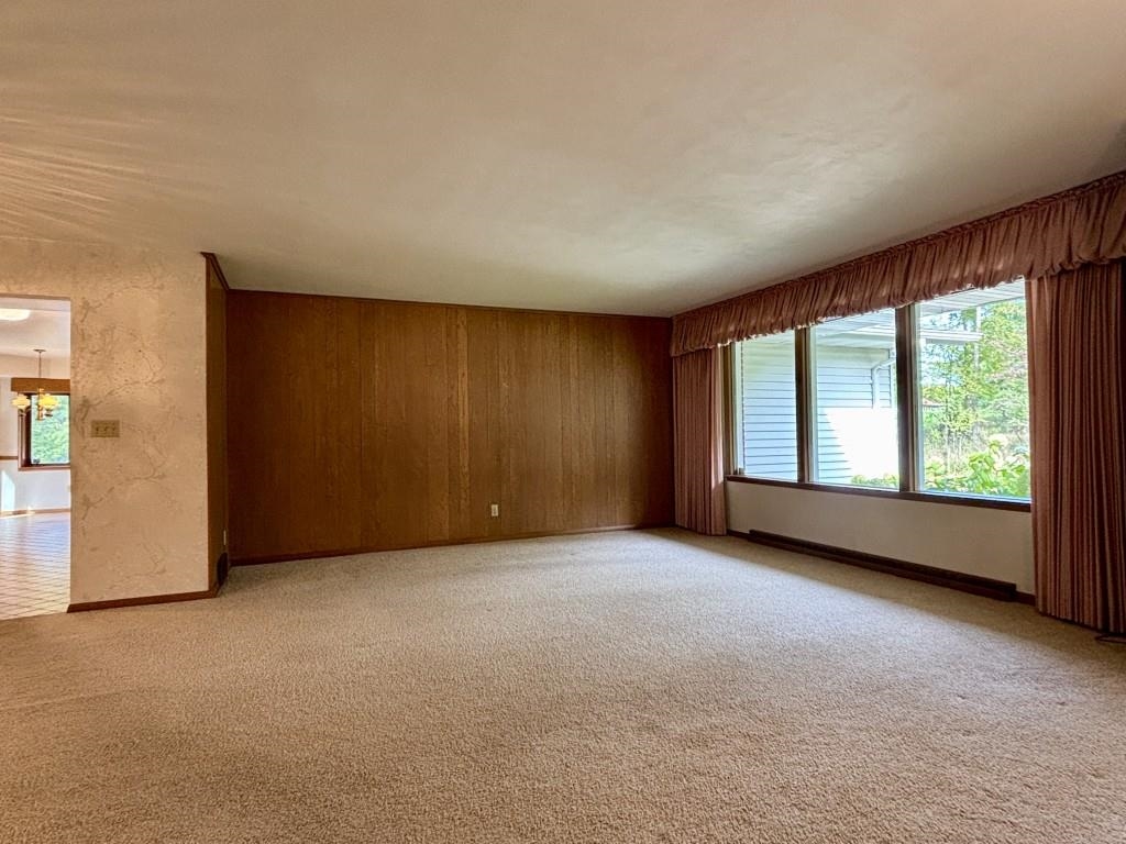 920 S 13th Drive Property Photo 12