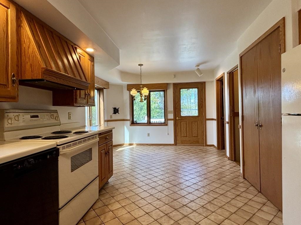920 S 13th Drive Property Photo 19