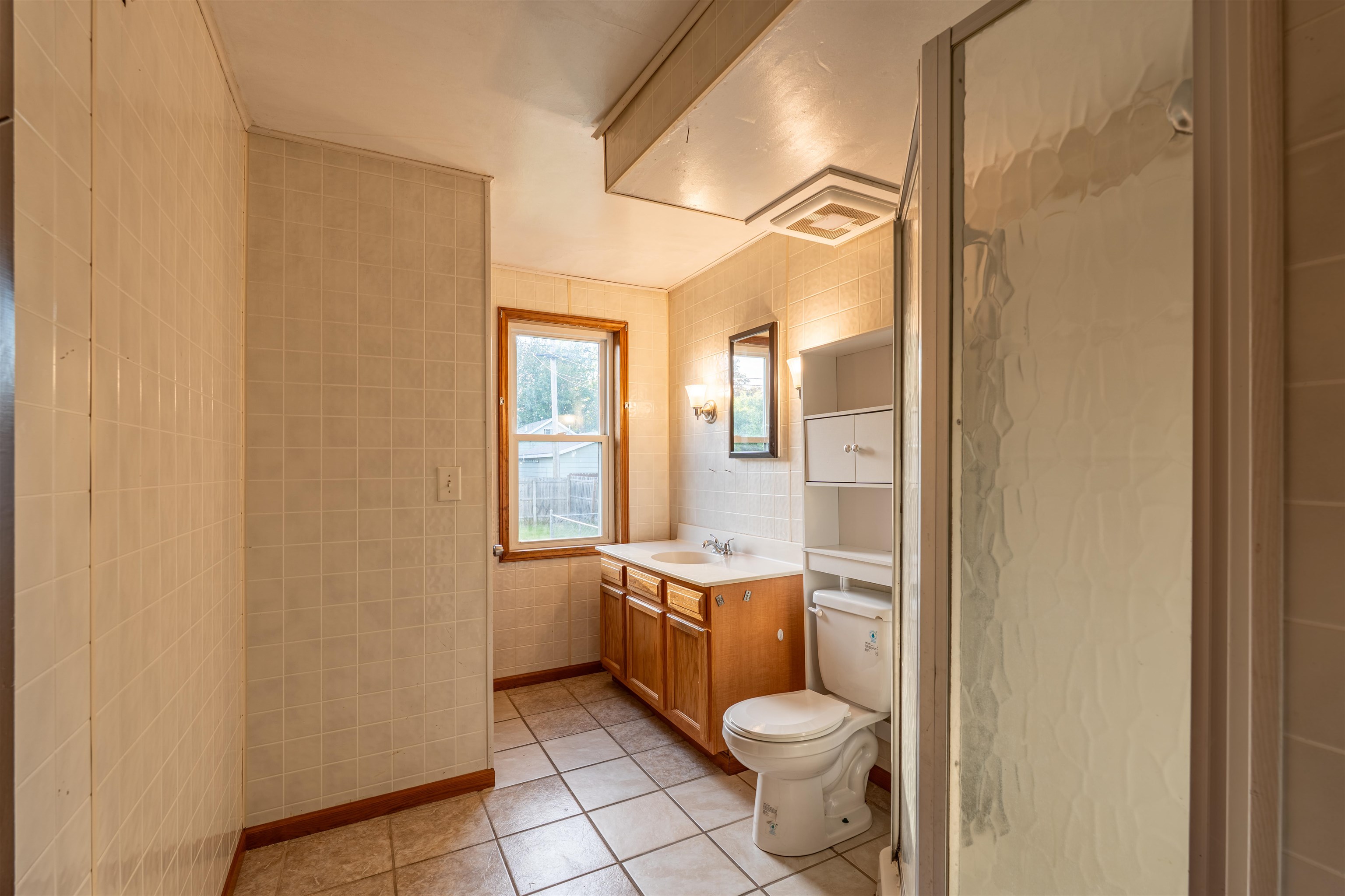 1010 S 7th Avenue Property Photo 16