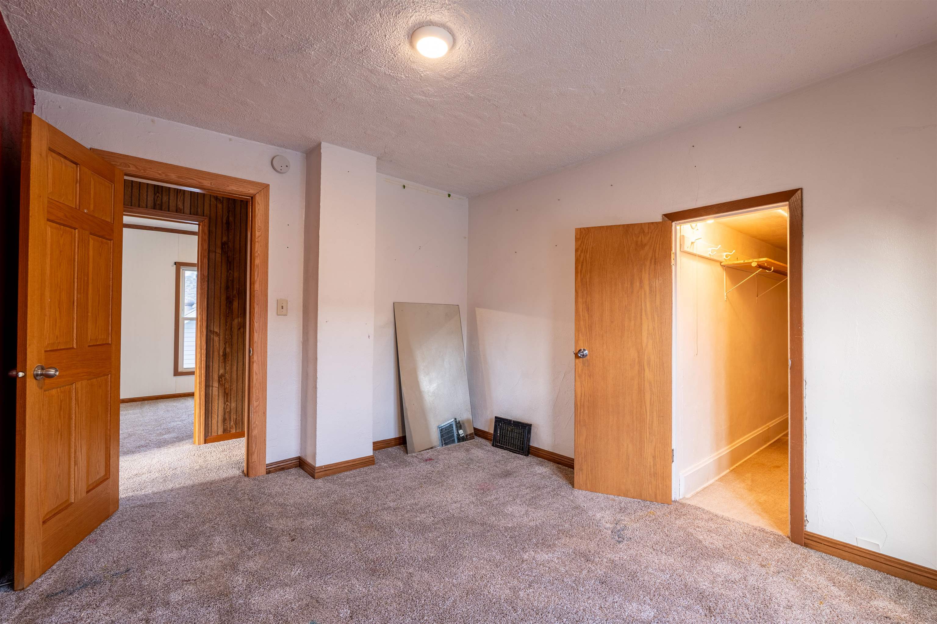 1010 S 7th Avenue Property Photo 25