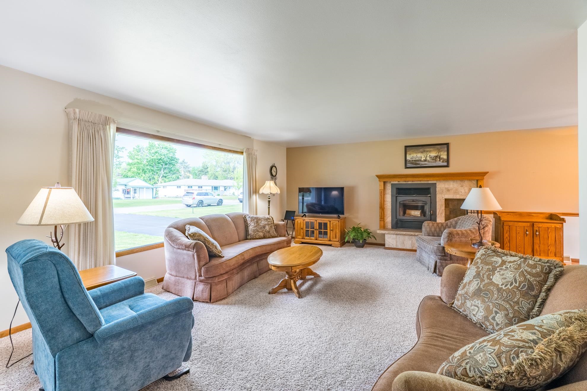 152165 Ivy Lane Property Photo 6