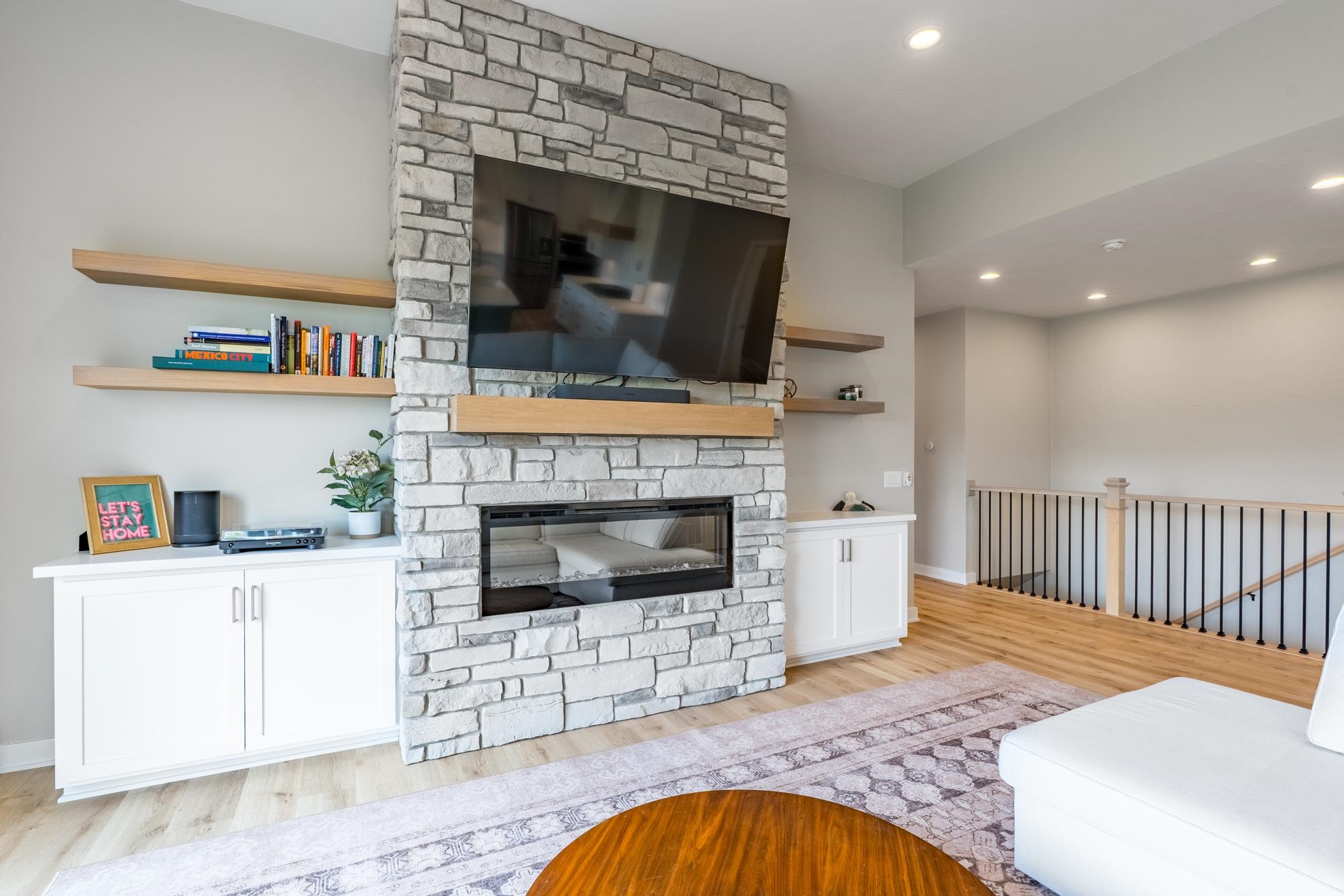 150706 Strawberry Lane Property Photo 5