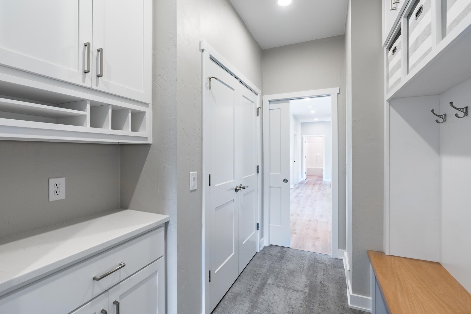 150706 Strawberry Lane Property Photo 16