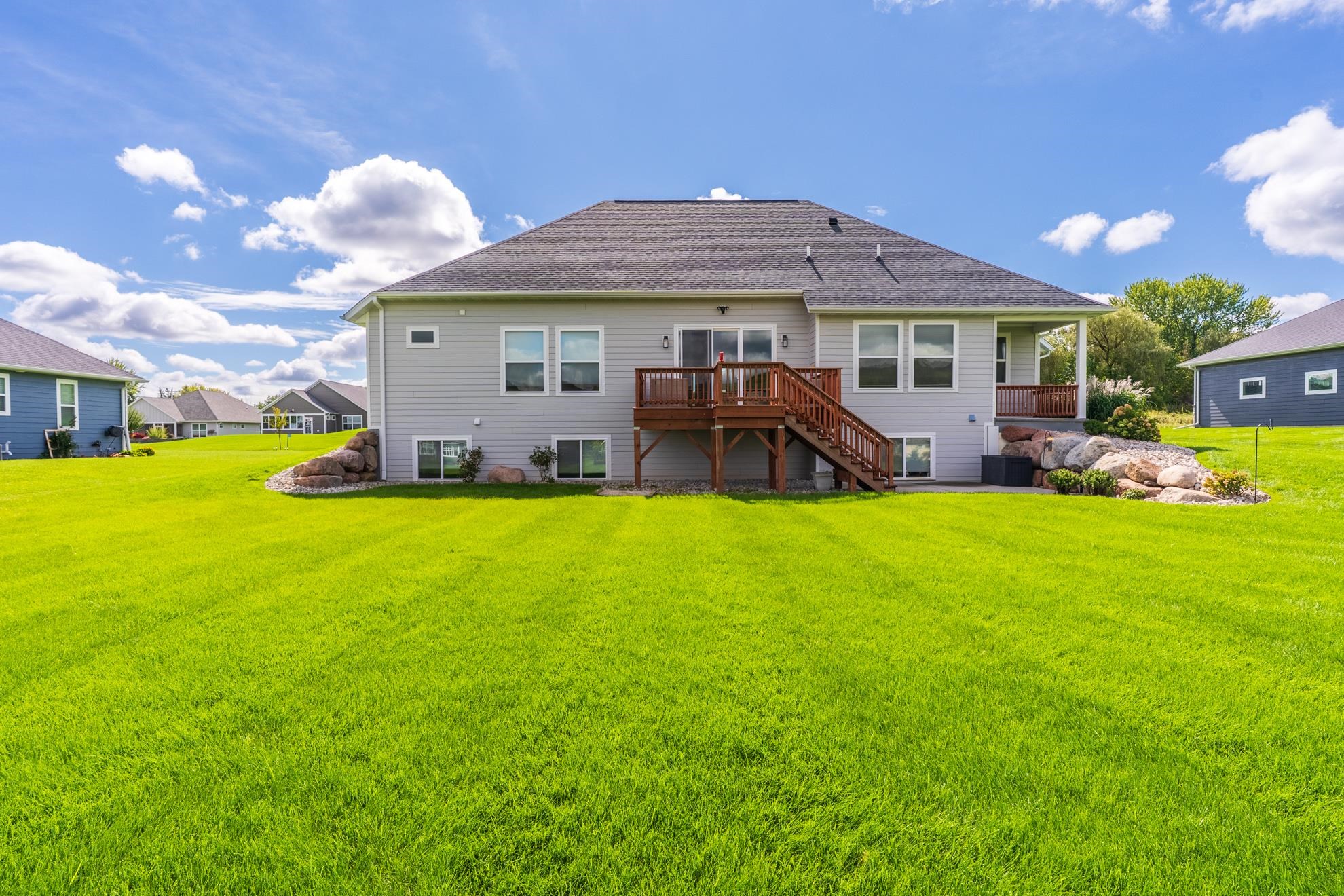 150706 Strawberry Lane Property Photo 46