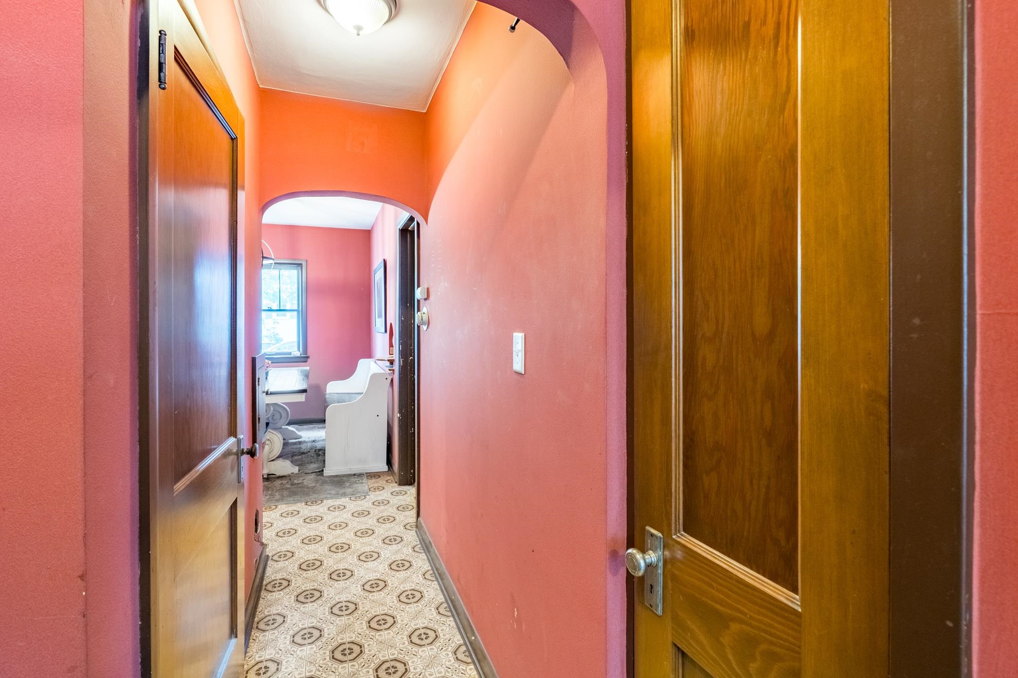 924 N 4th Avenue Property Photo 15