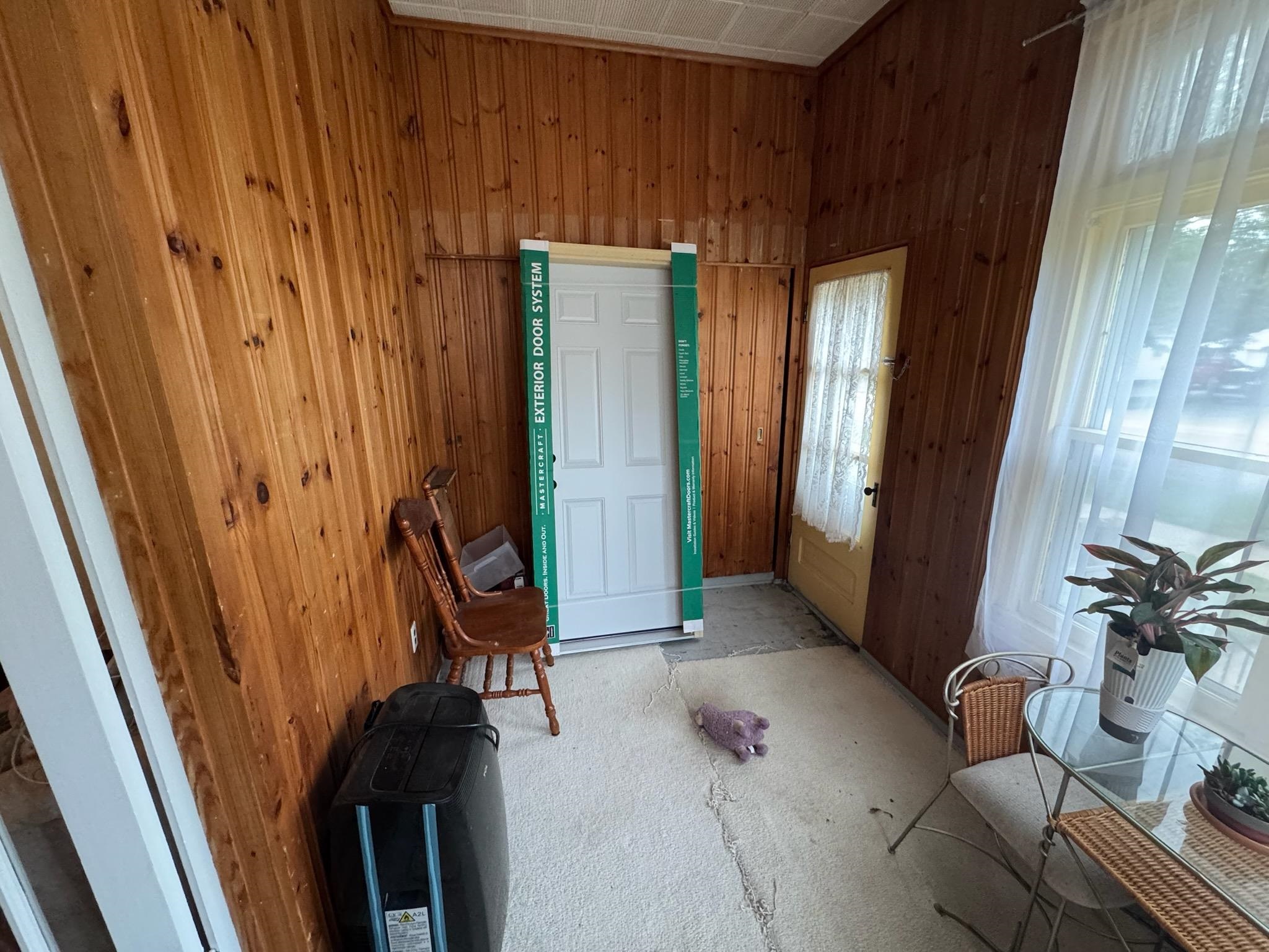 650 Avon Street Property Photo 9