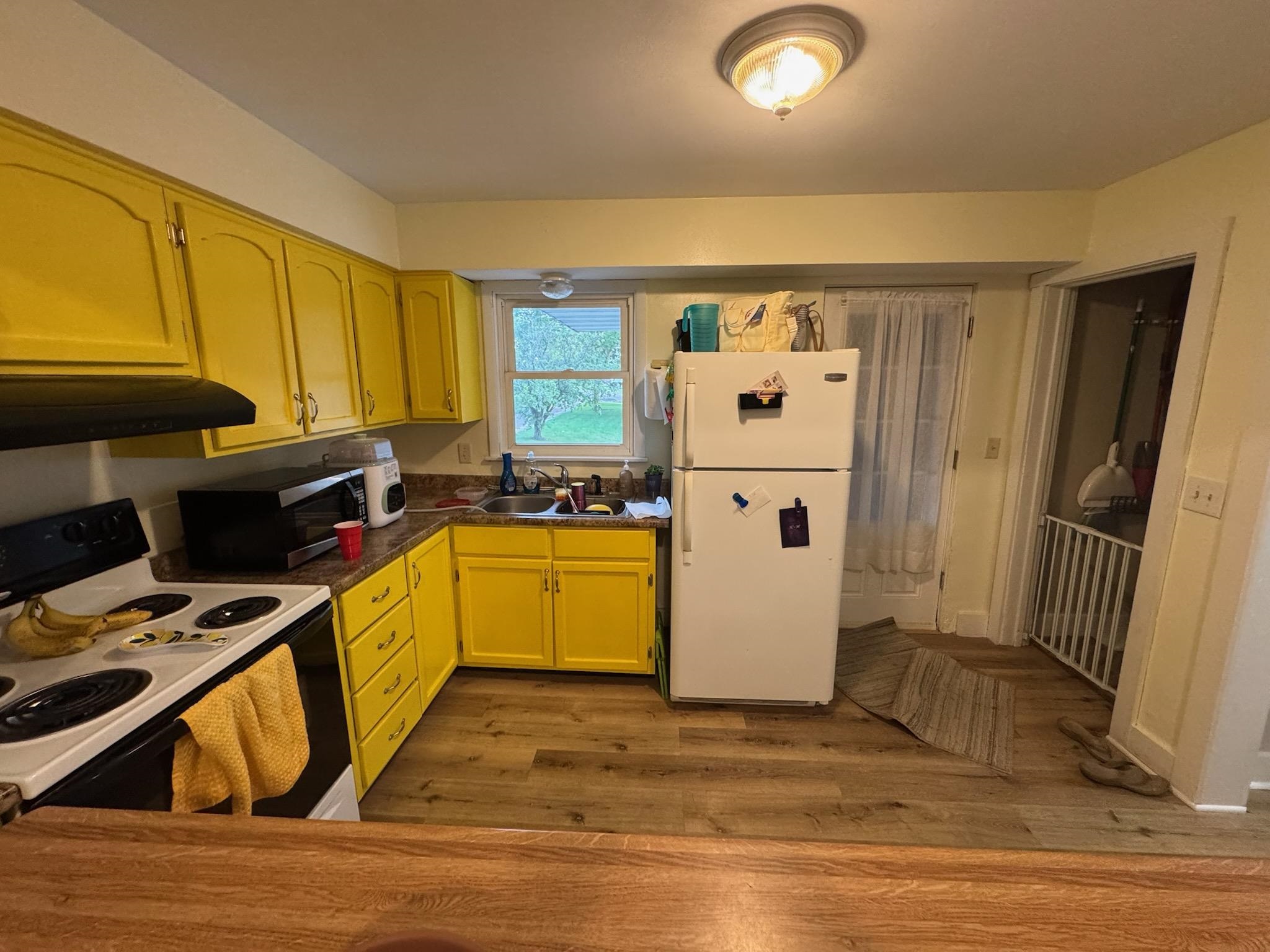 650 Avon Street Property Photo 19