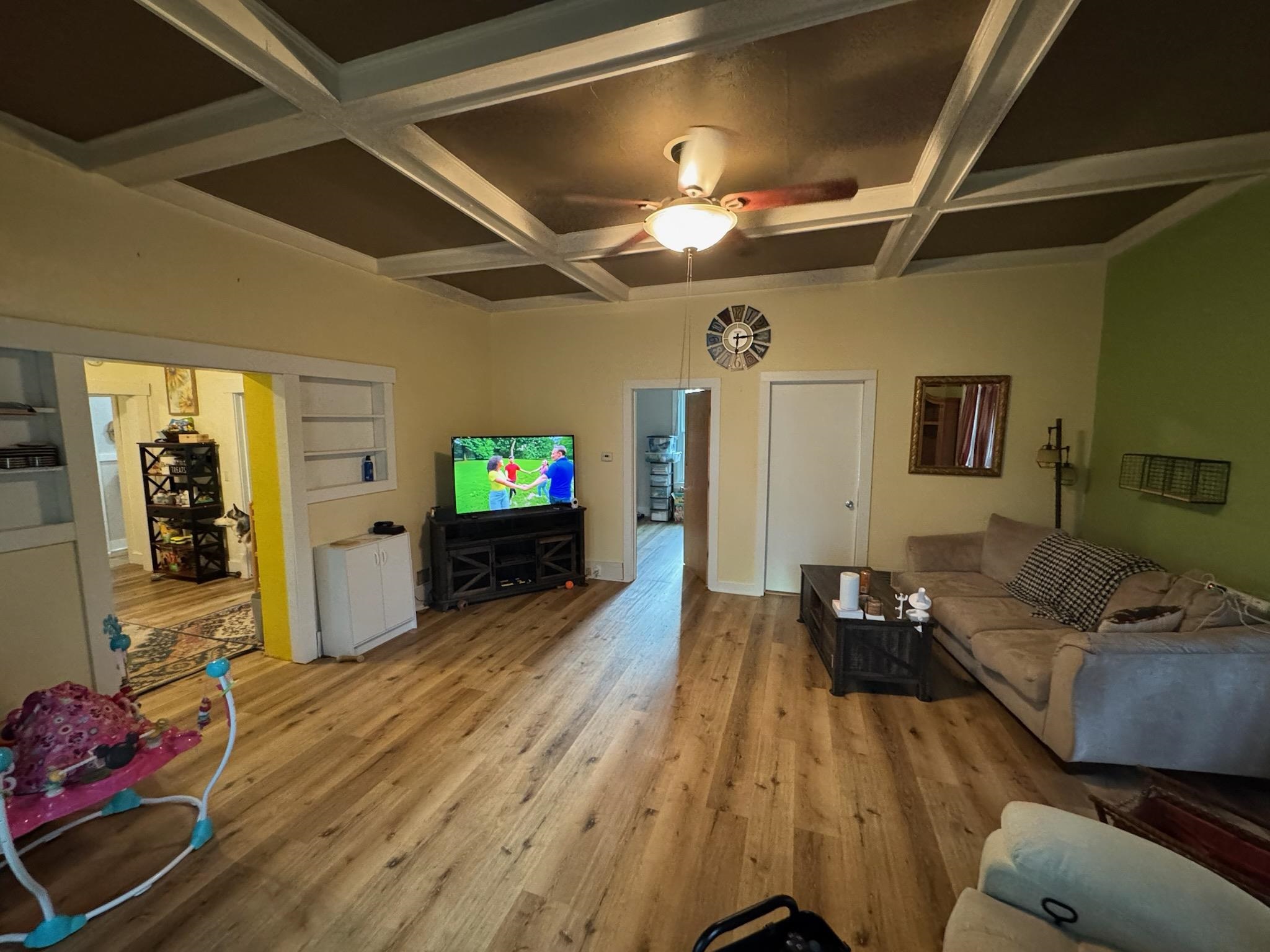 650 Avon Street Property Photo 26