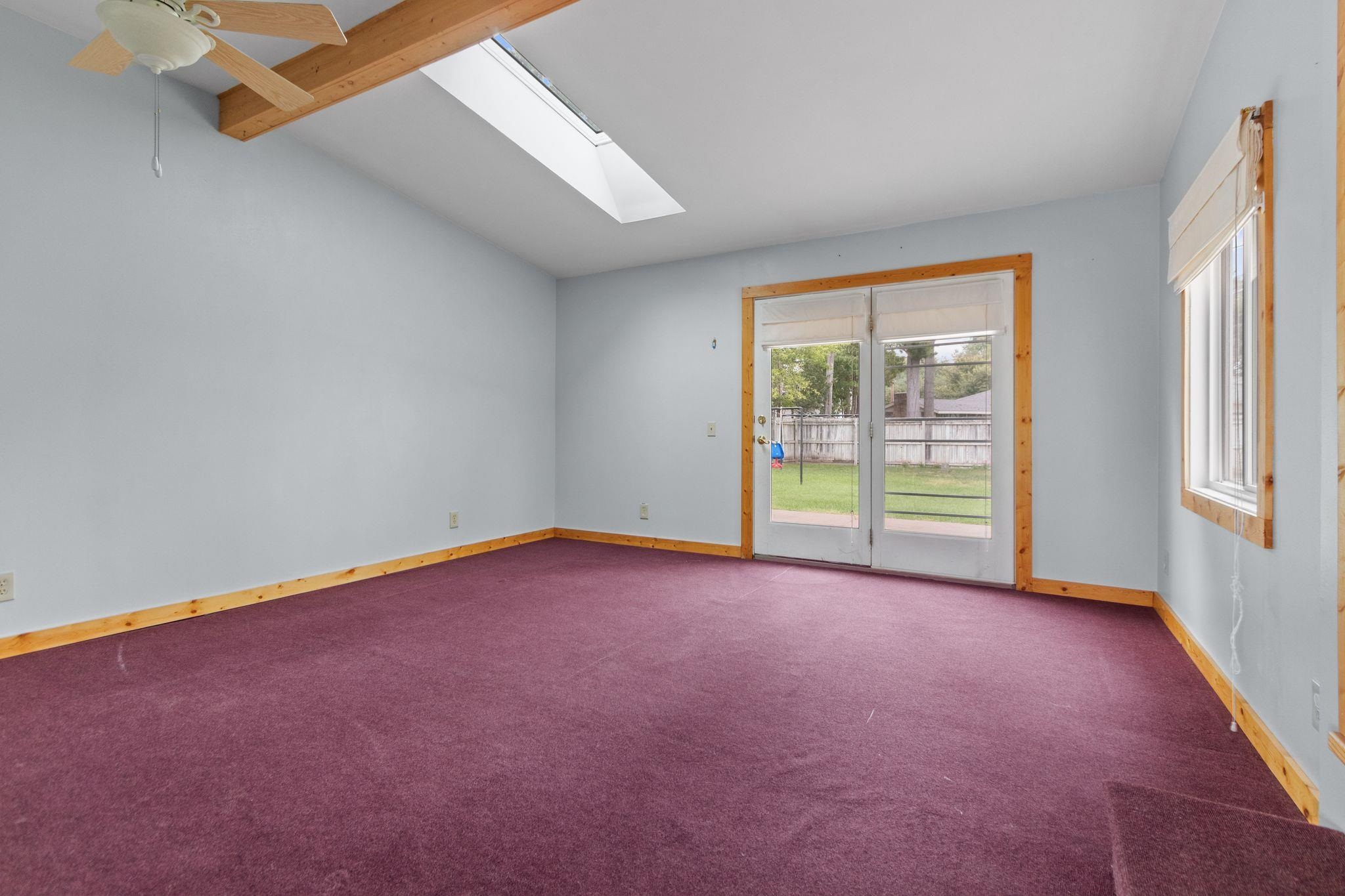 3121 2nd Street South Property Photo 5