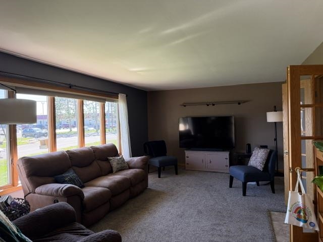2508 S Wittman Avenue Property Photo 3