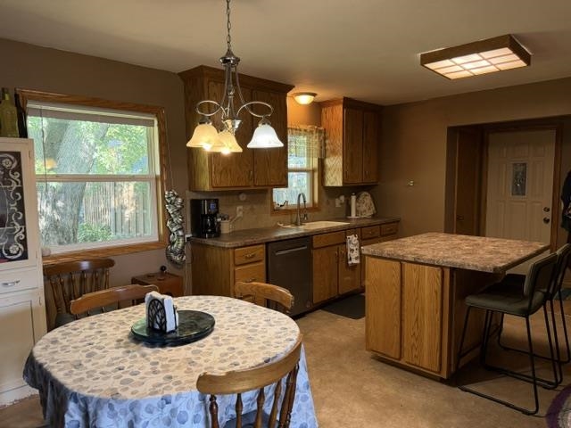 2508 S Wittman Avenue Property Photo 5