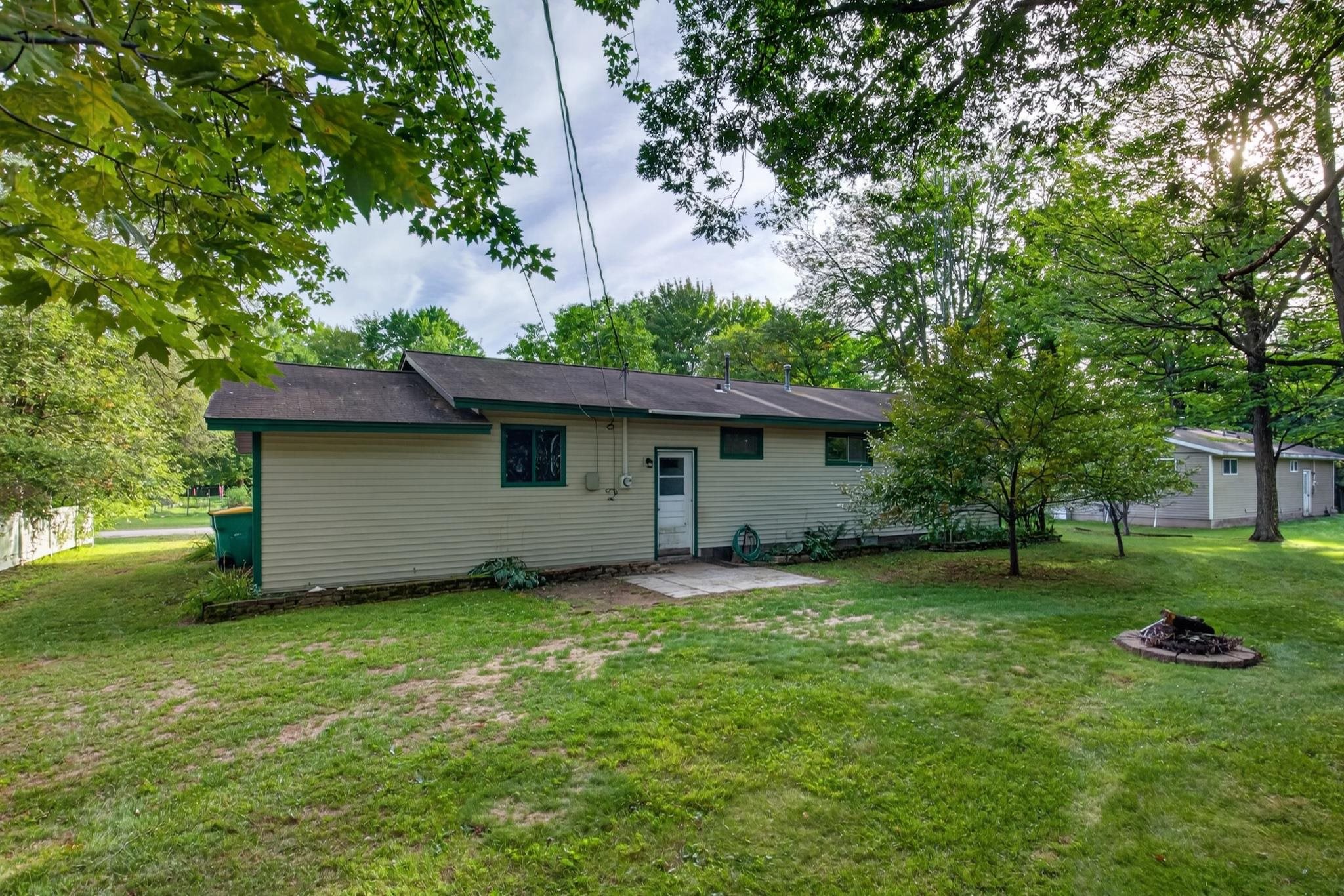3121 Forest Lane Property Photo 20