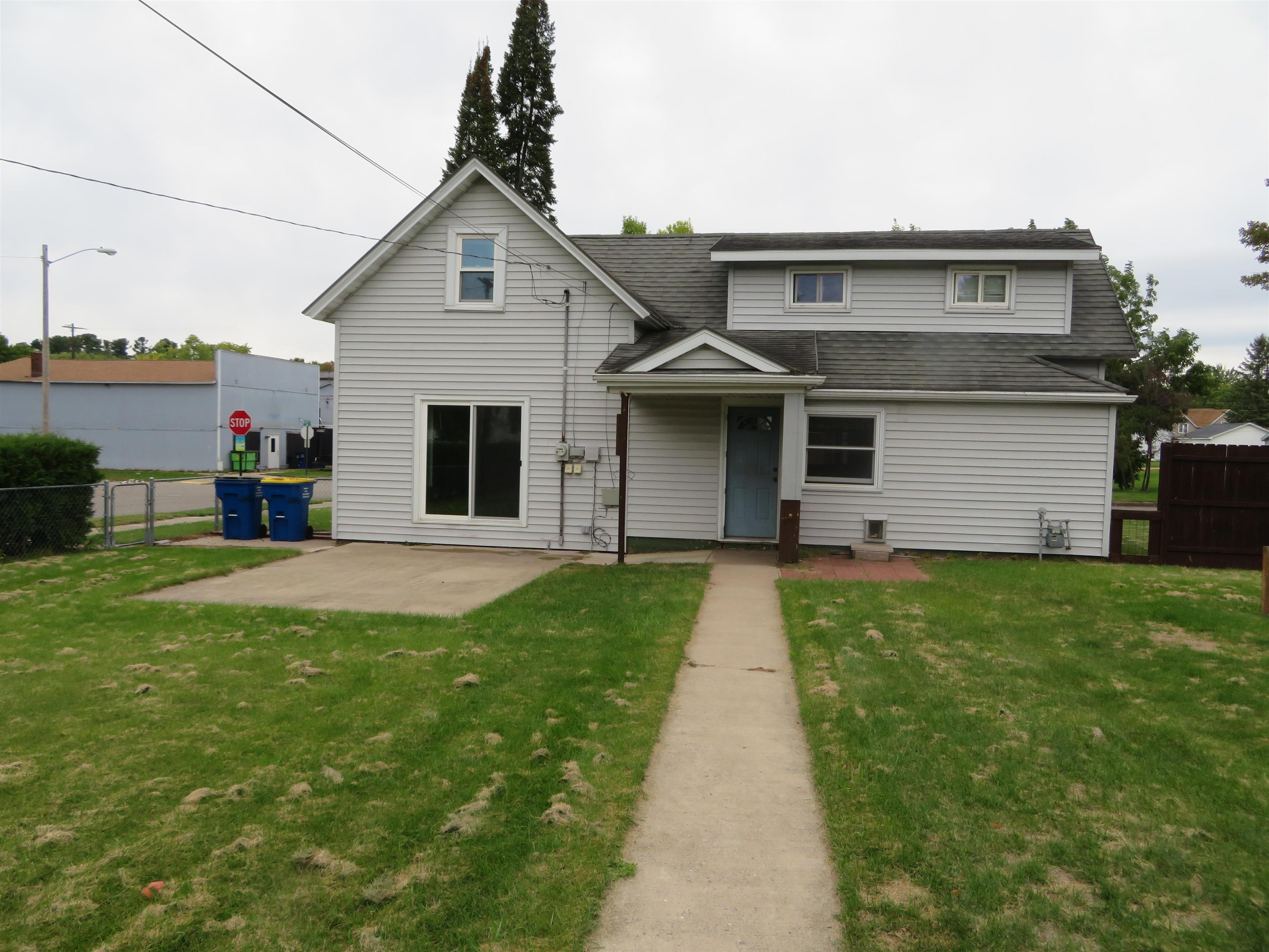 601 E 7th Street Property Photo 49