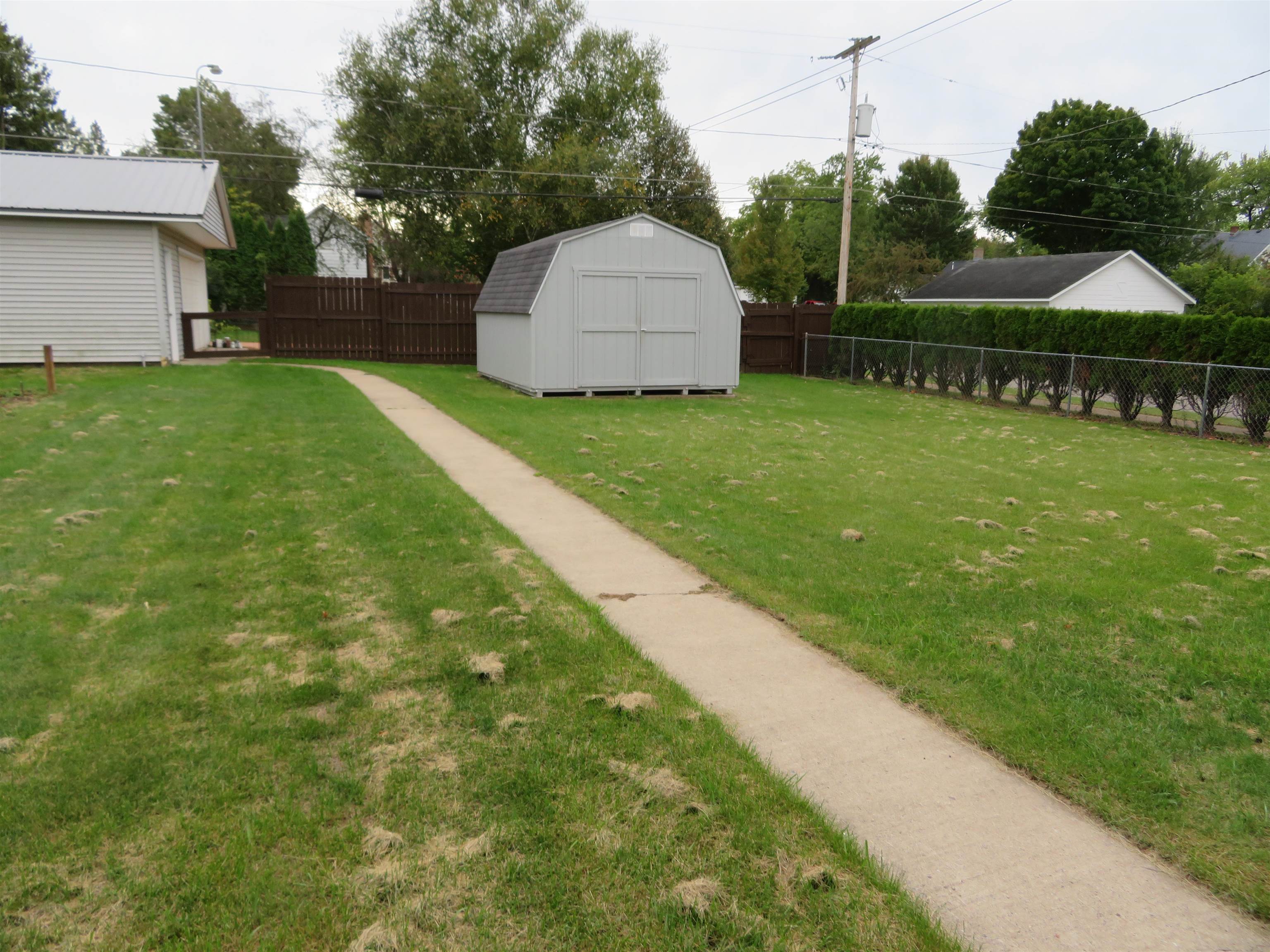 601 E 7th Street Property Photo 51