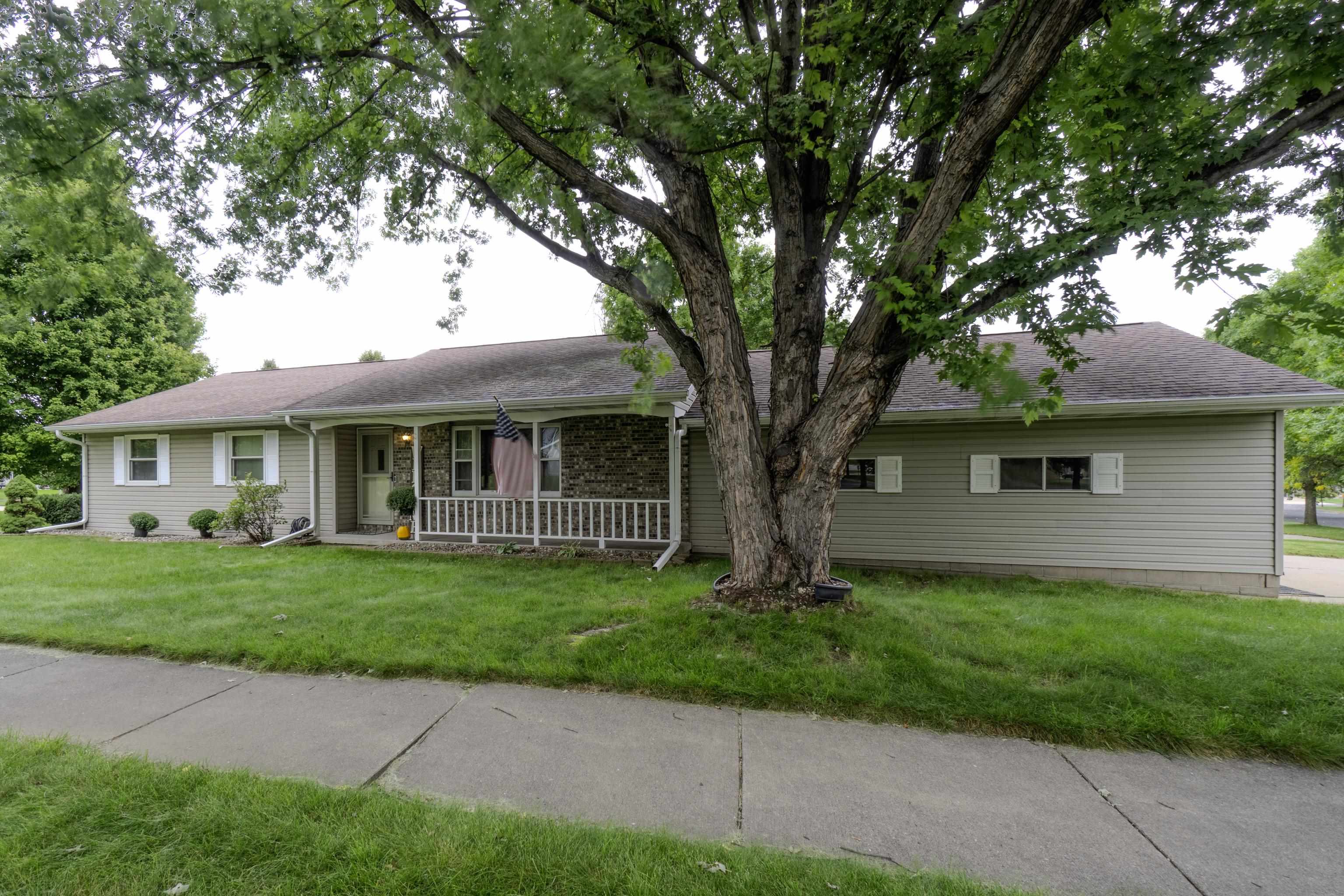 1308 Quaw Street Property Photo 4