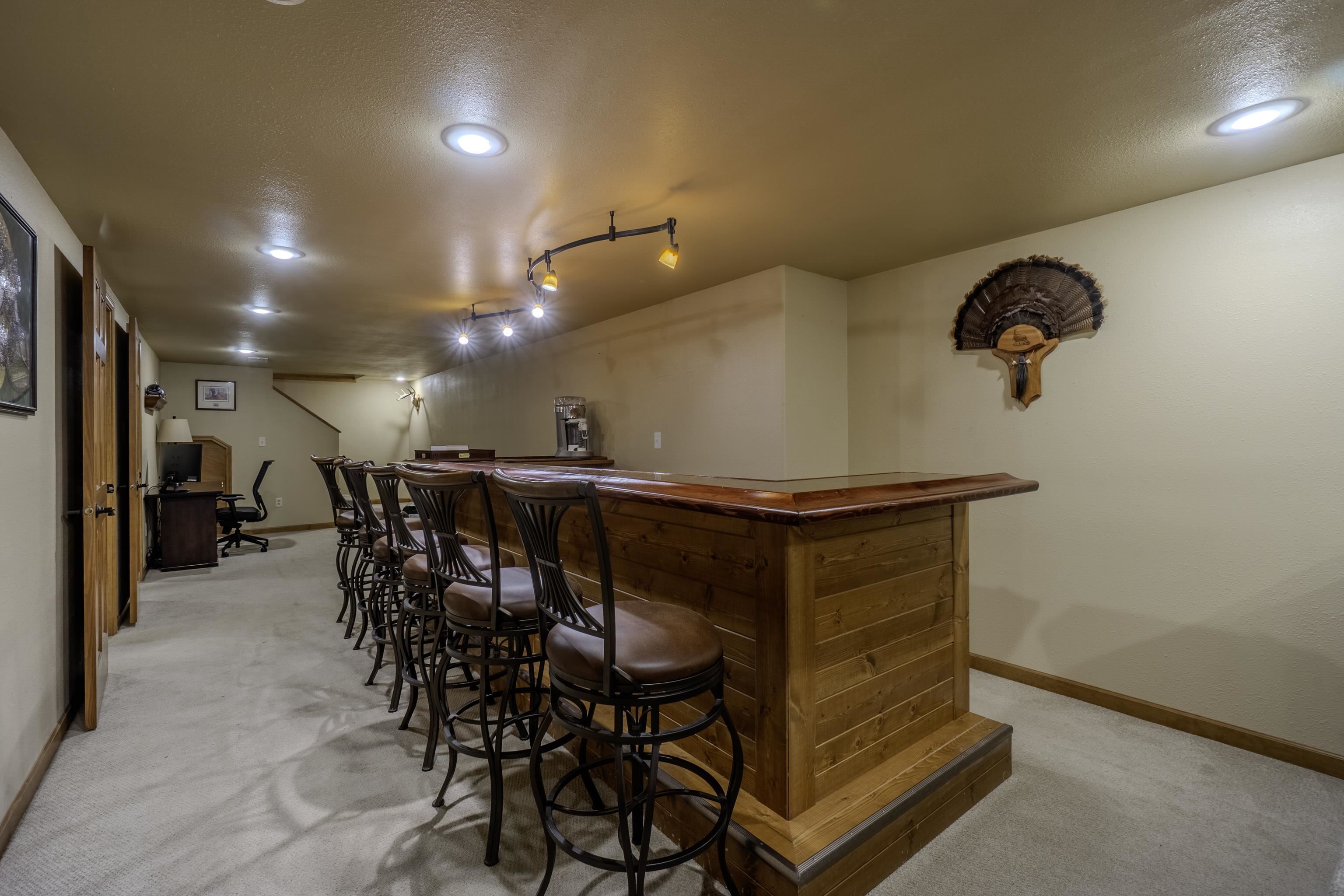 1308 Quaw Street Property Photo 8