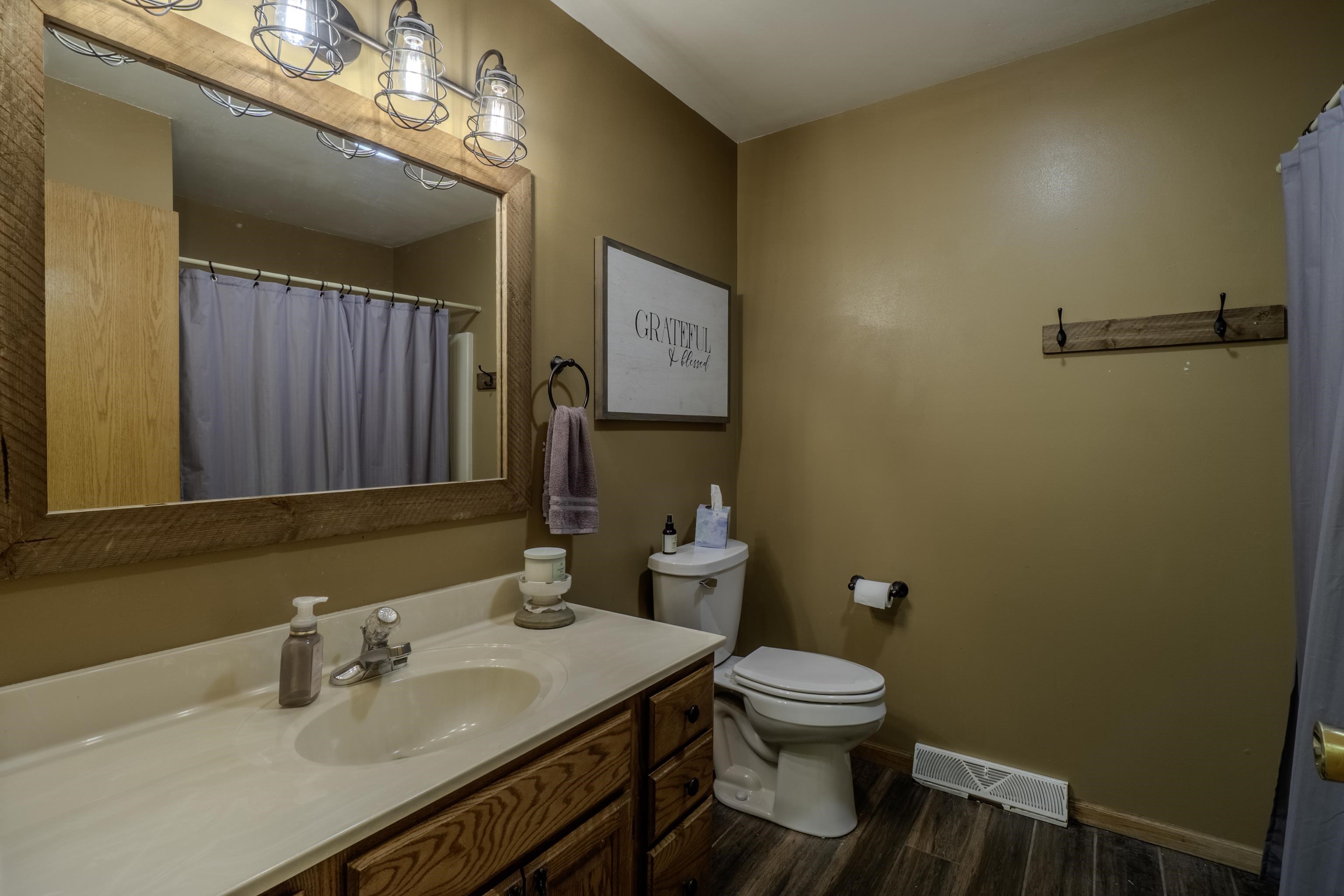 1308 Quaw Street Property Photo 24