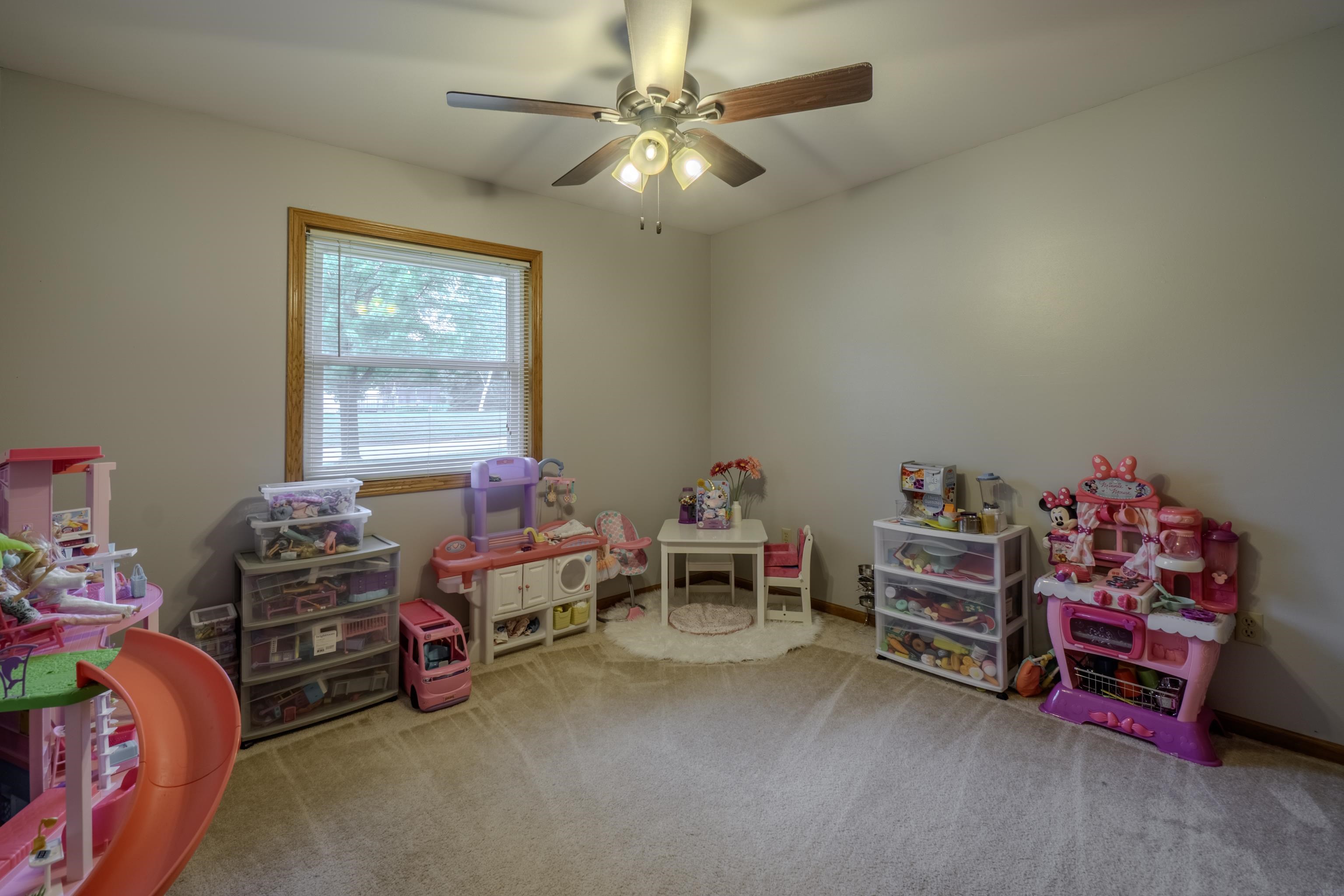 1308 Quaw Street Property Photo 28